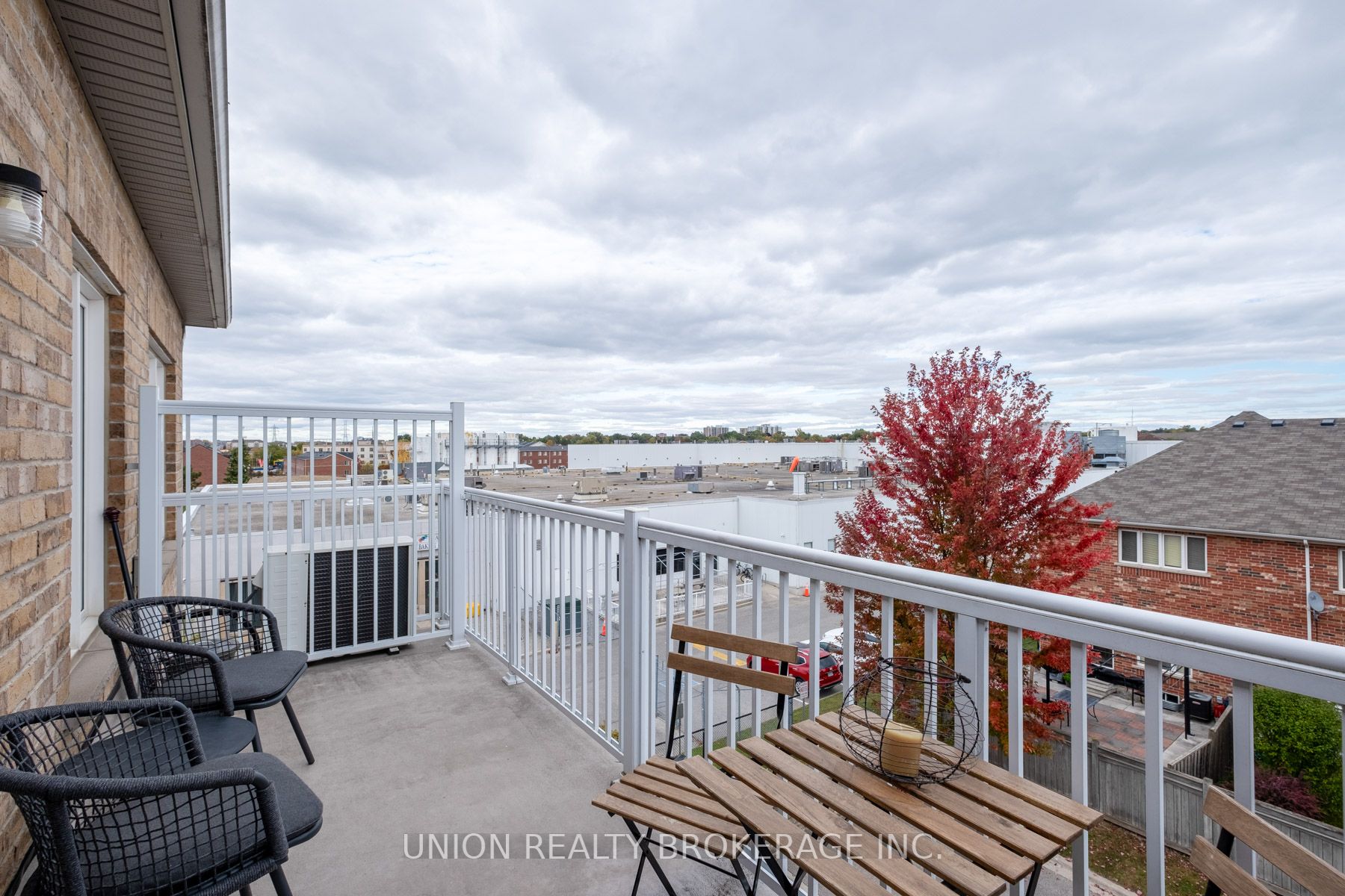 655D Warden Avenue, #72