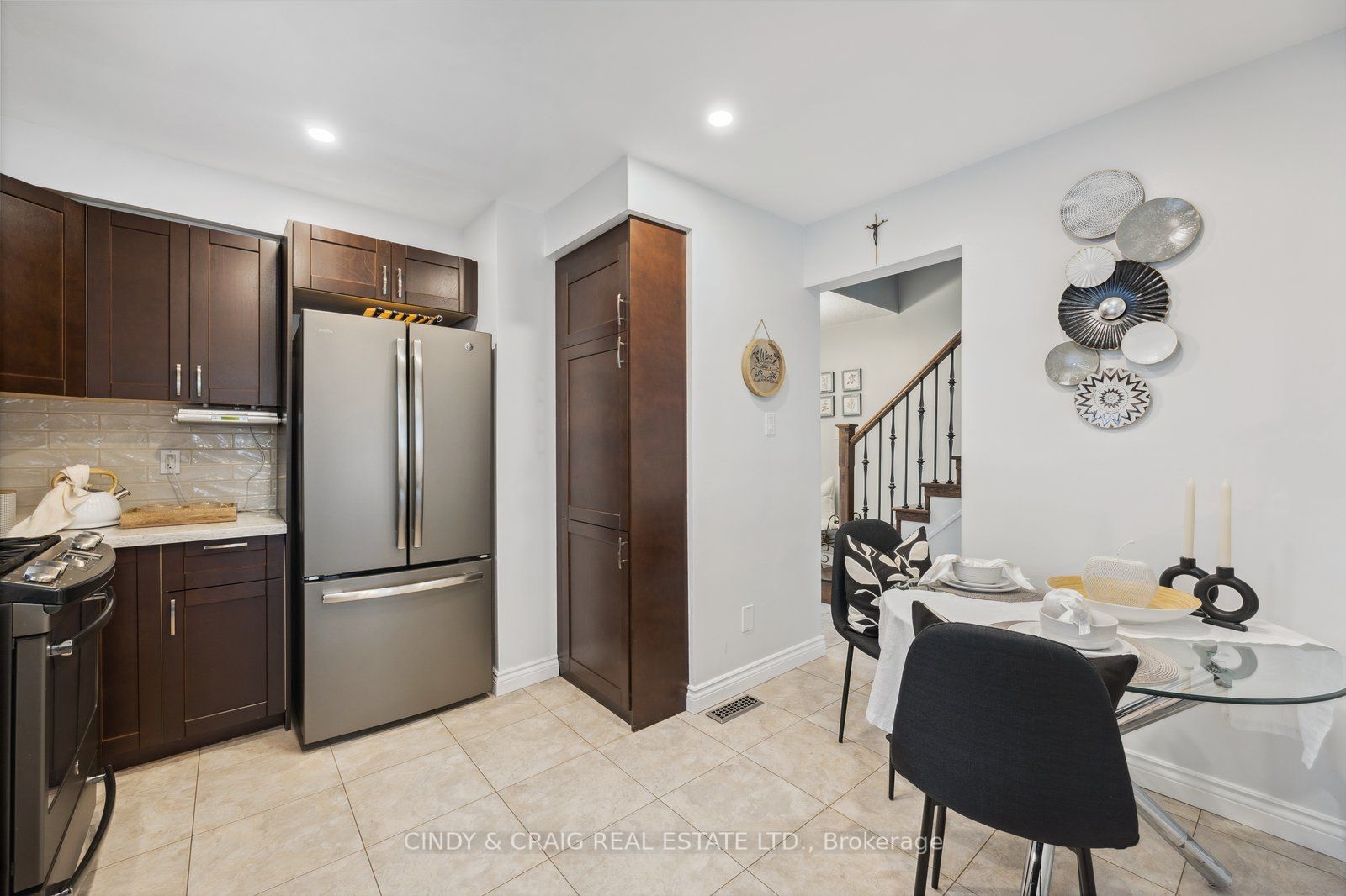 31 Poolton Crescent