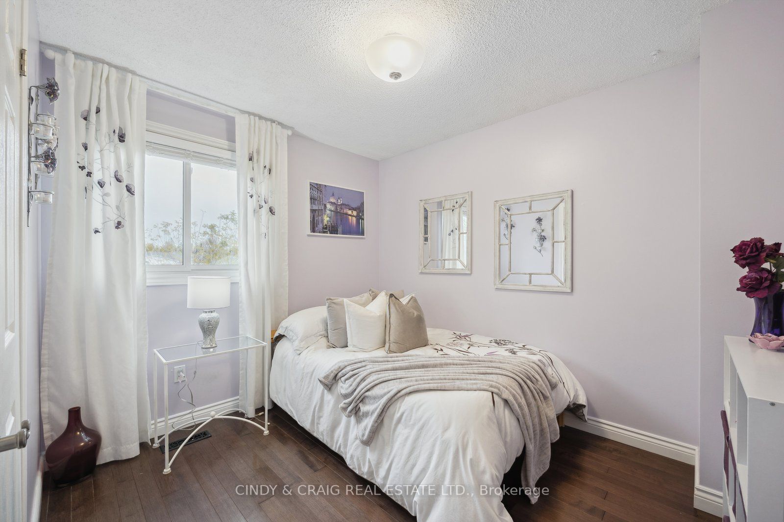 31 Poolton Crescent