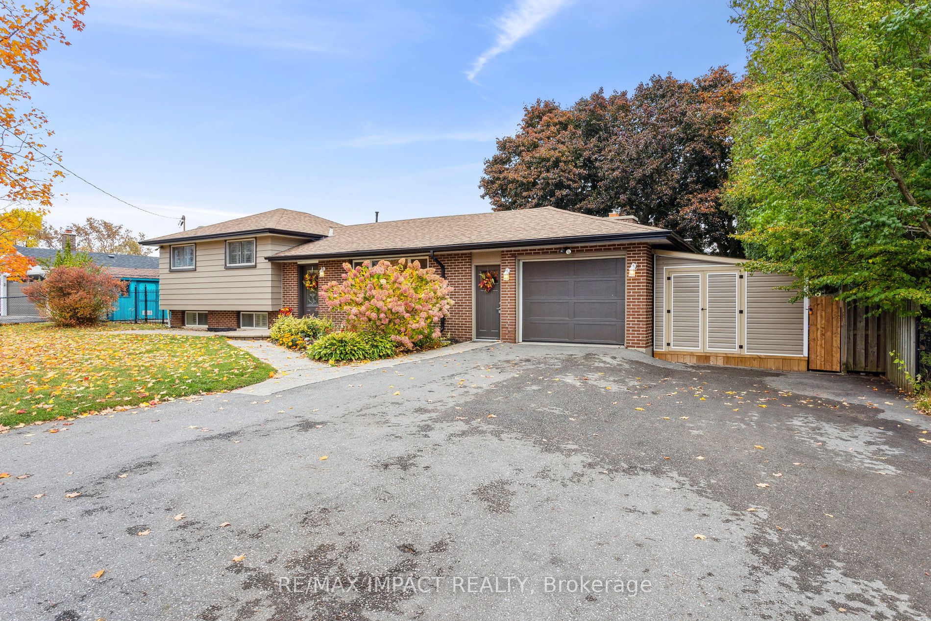 6101 Leskard Rd