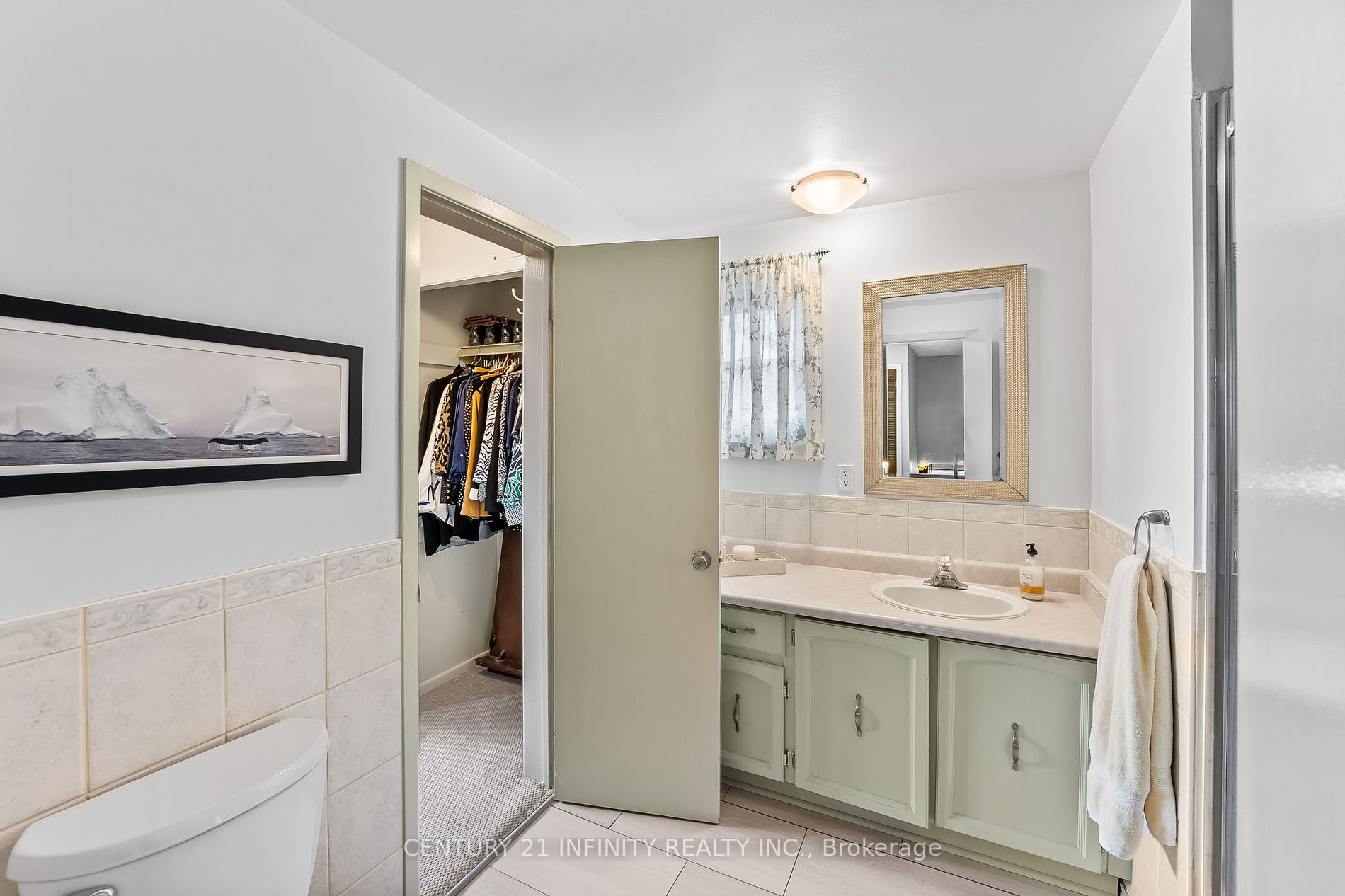31 Bolland Cres