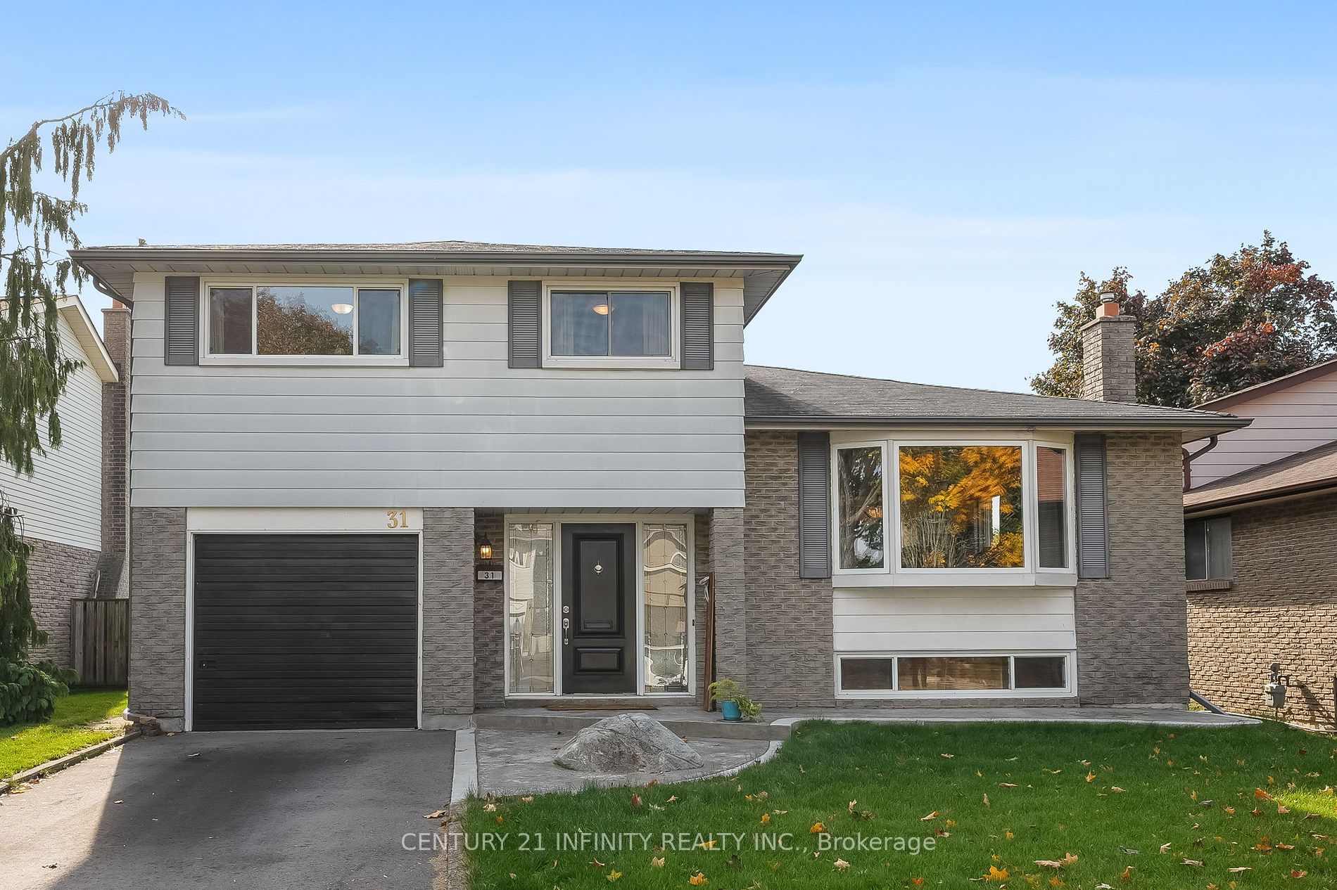 31 Bolland Cres