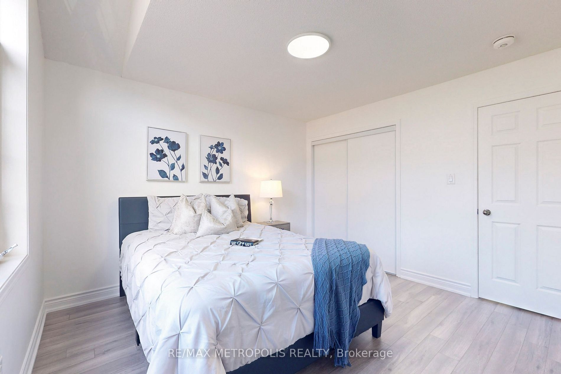 17 Camilleri Rd