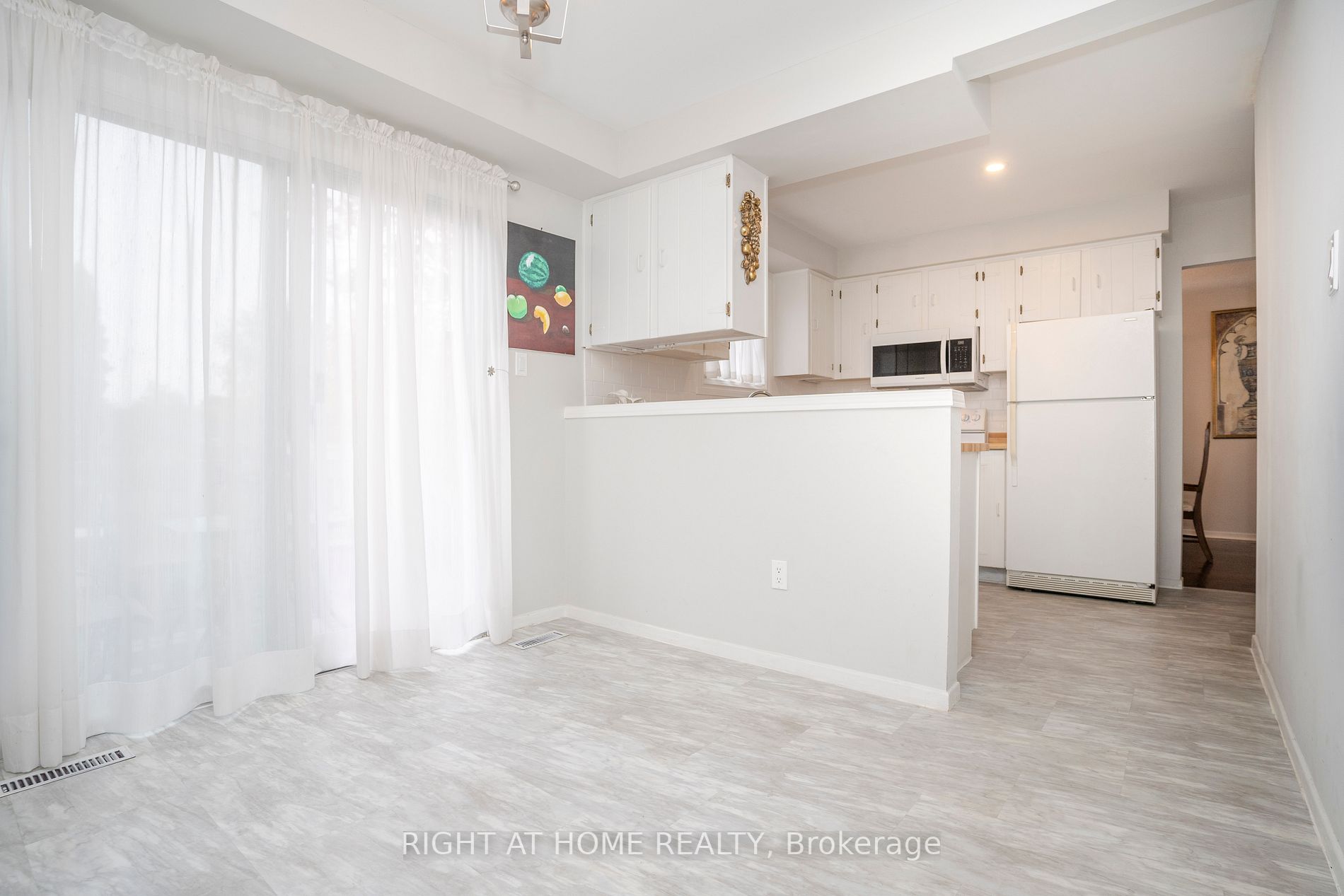 5 Andrea Road
