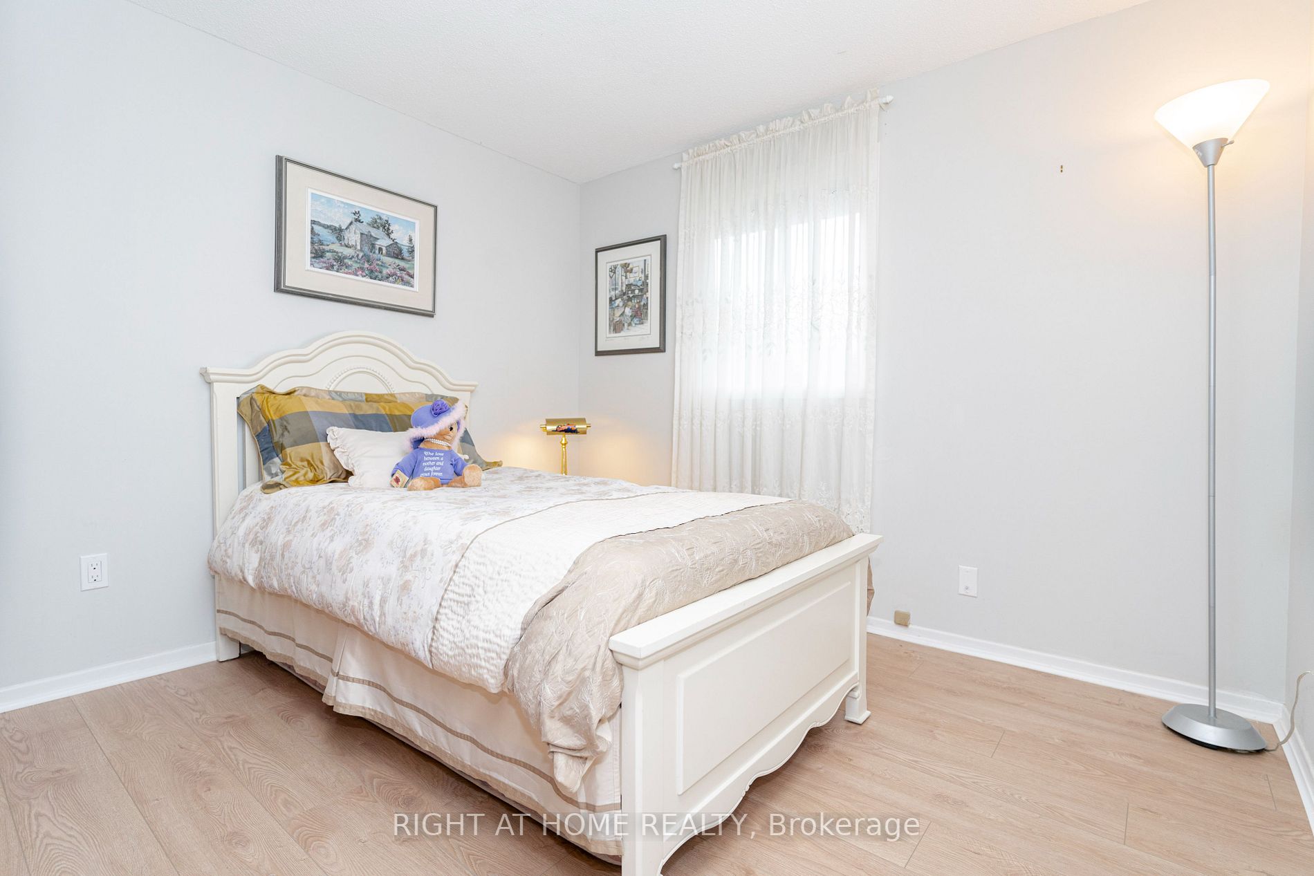 5 Andrea Road