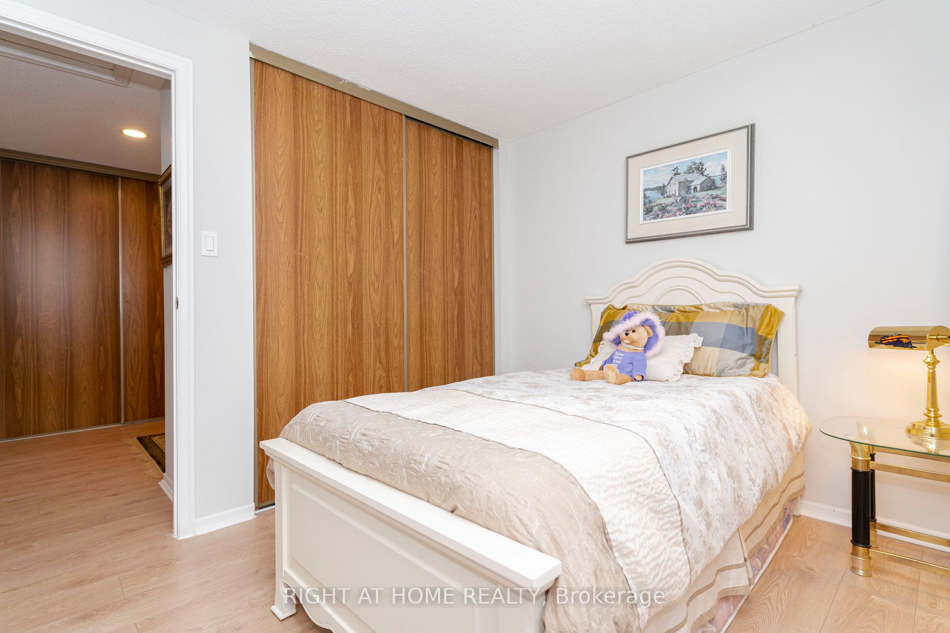 5 Andrea Road