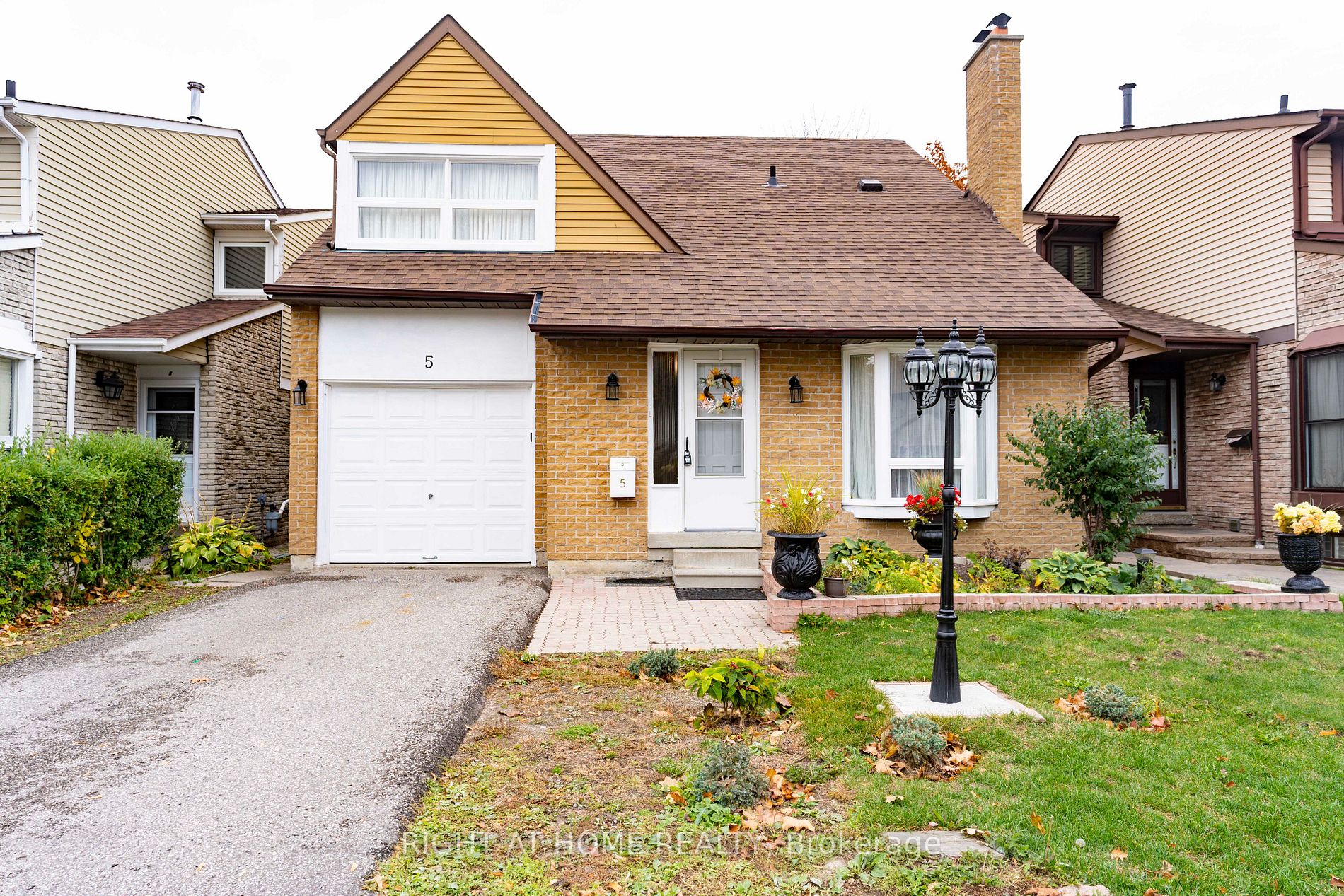 5 Andrea Road