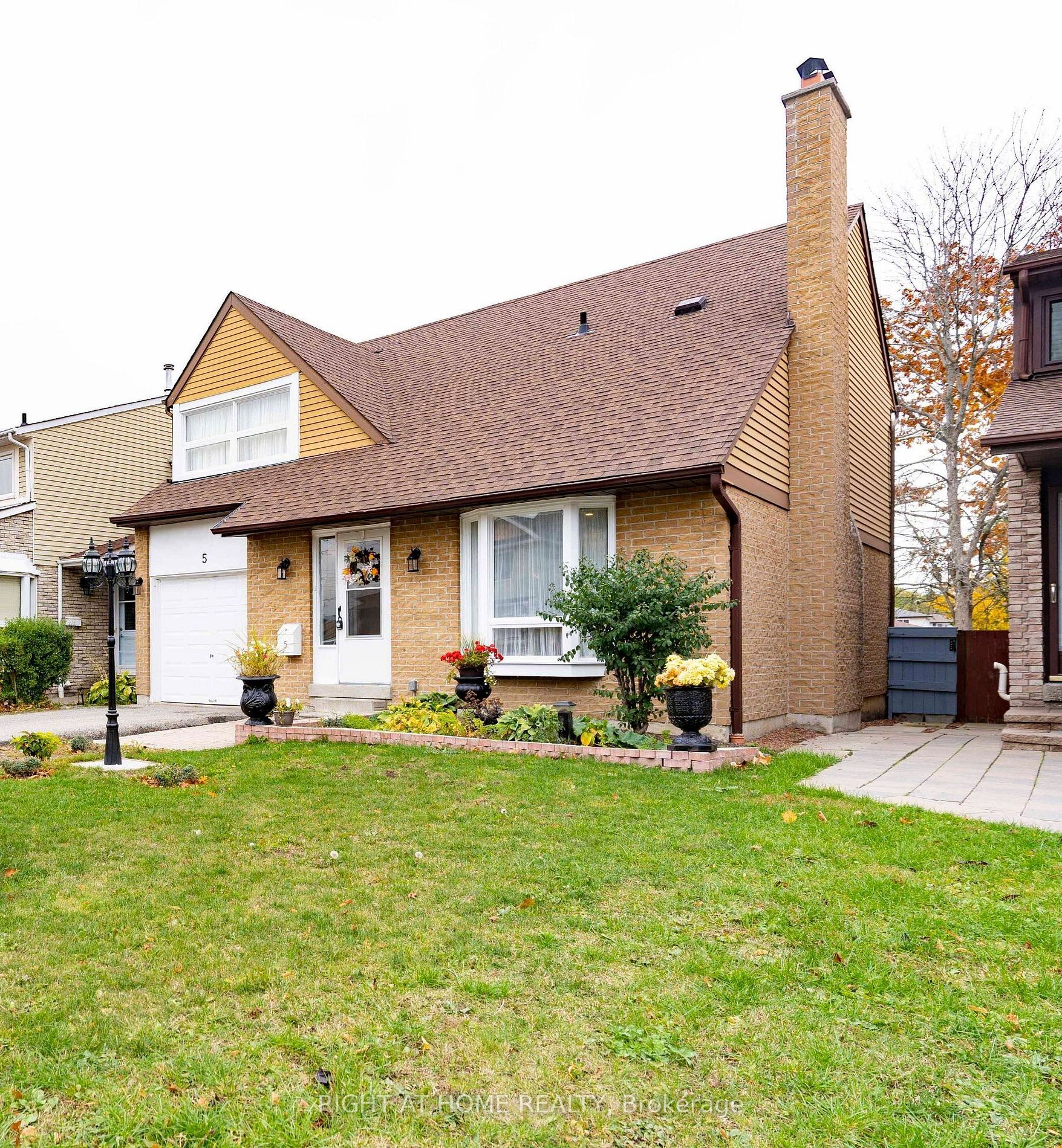 5 Andrea Road