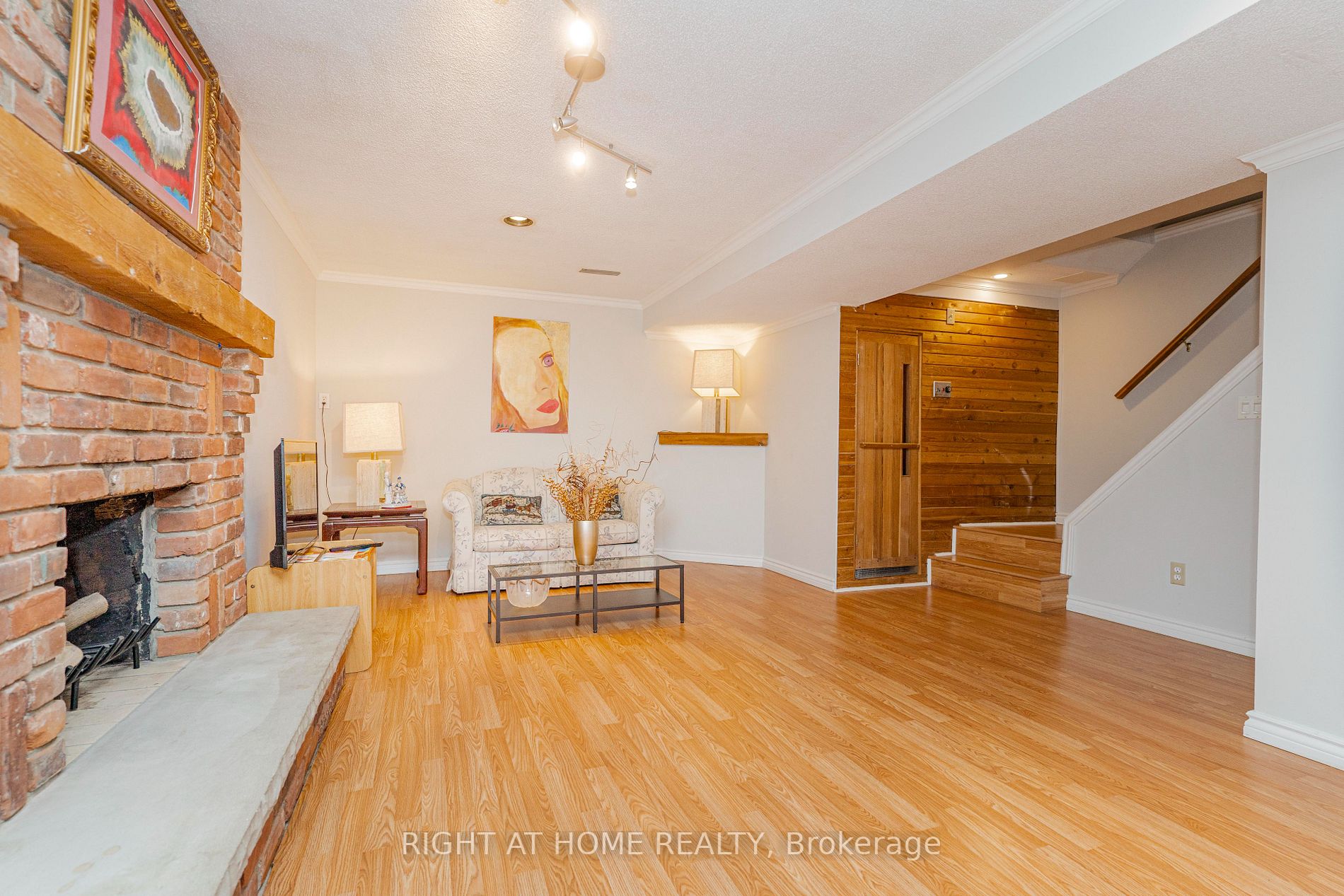 5 Andrea Road