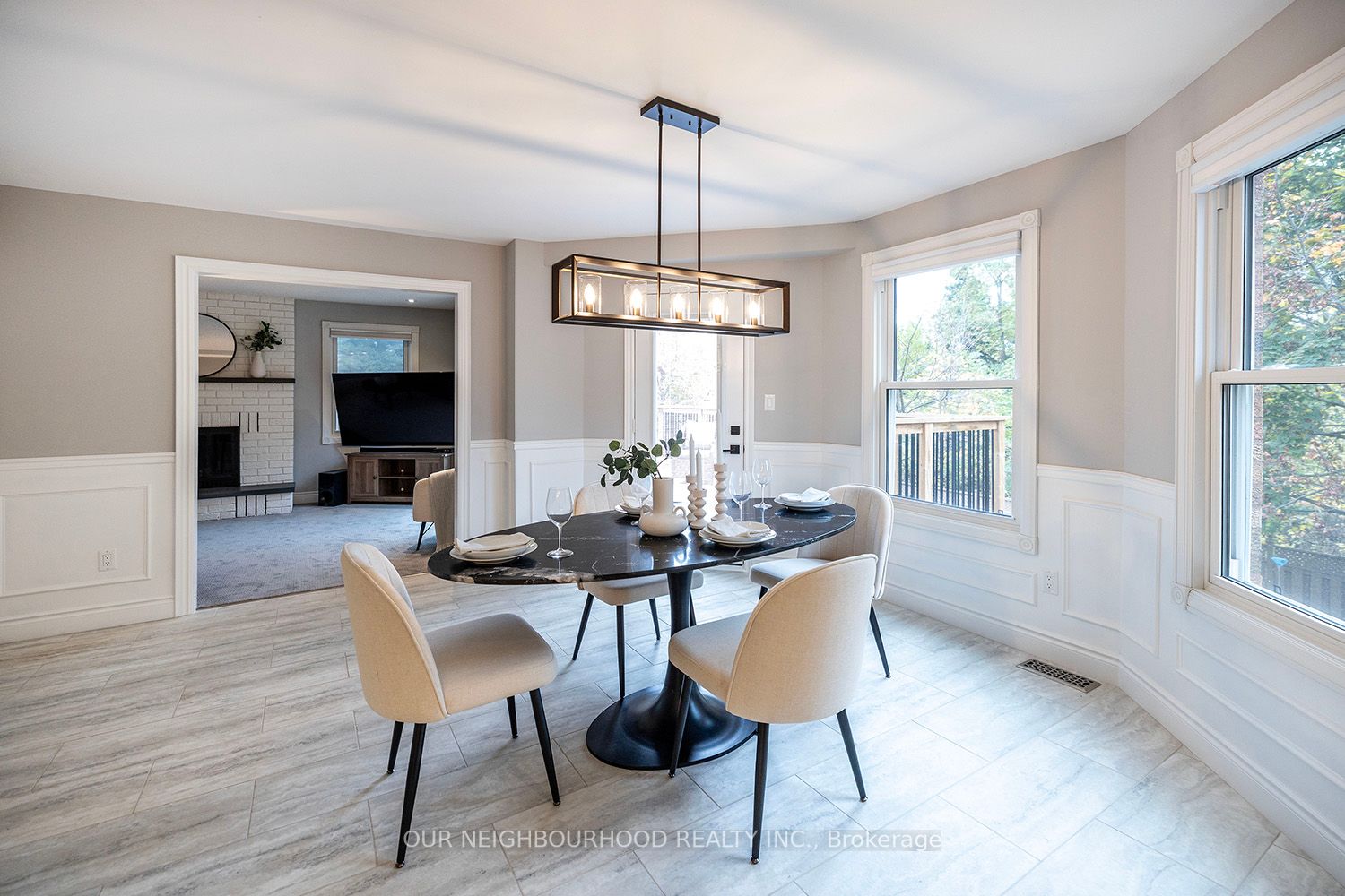 1 Mulholland Crt