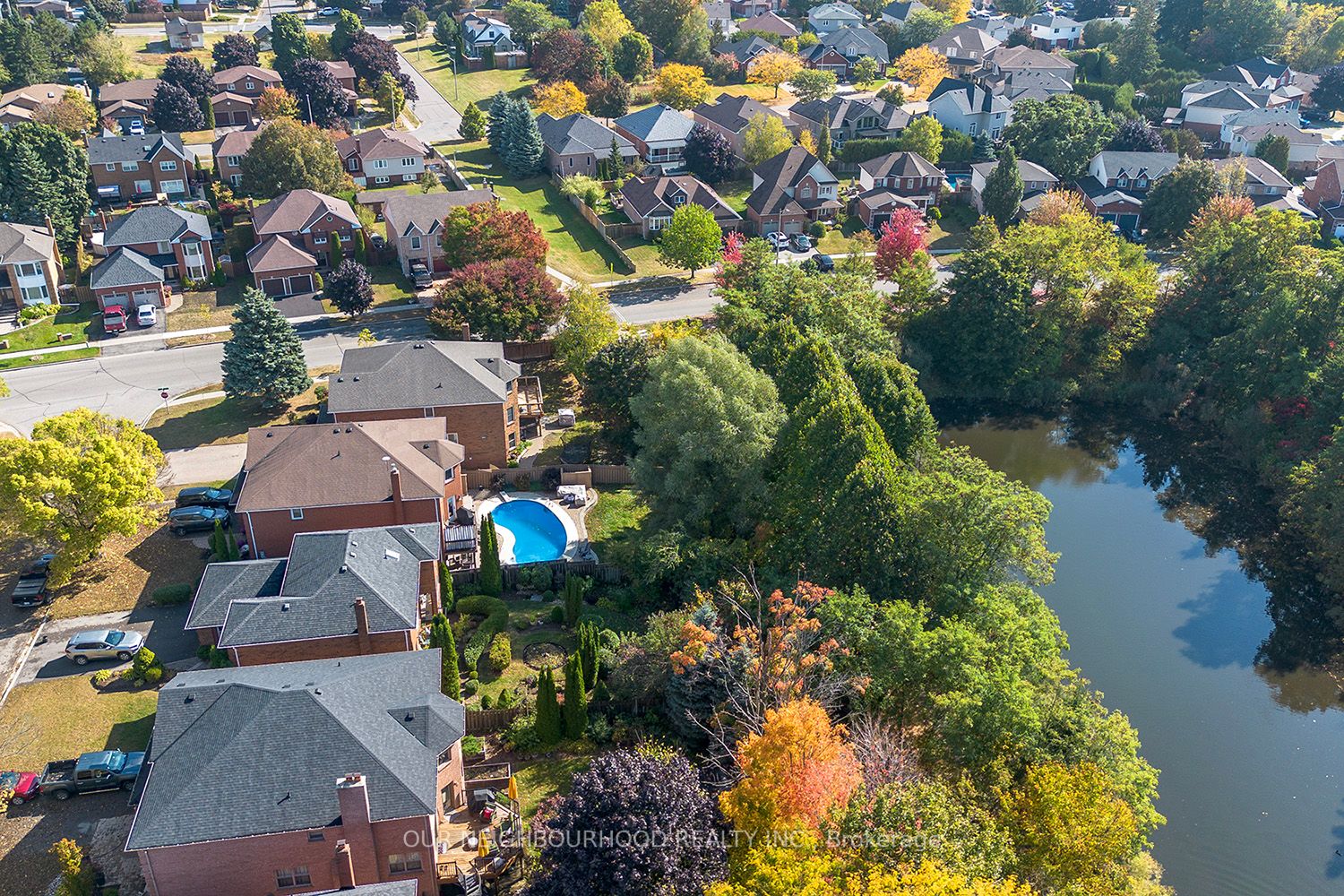 1 Mulholland Crt