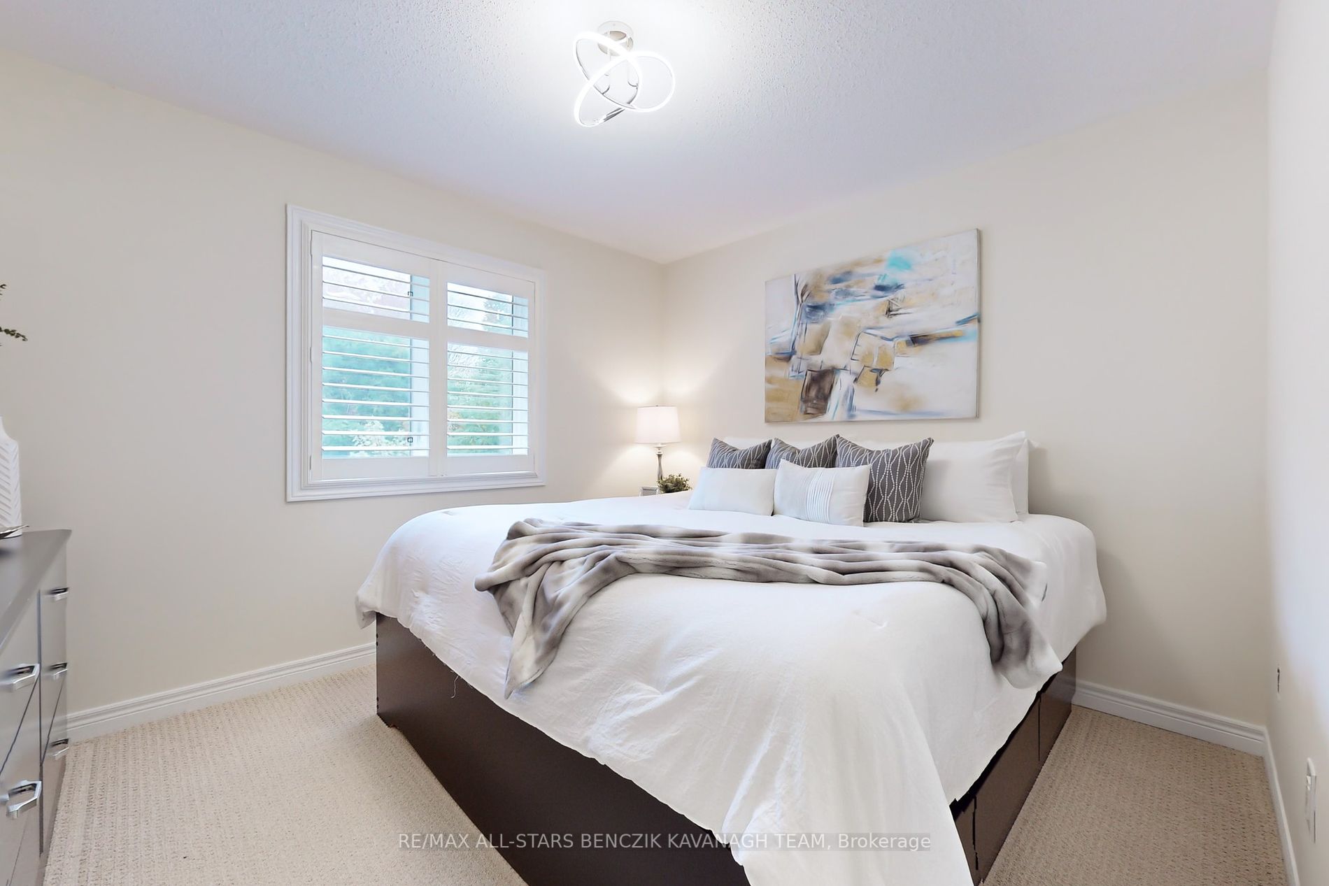 31 Snowy Owl Way