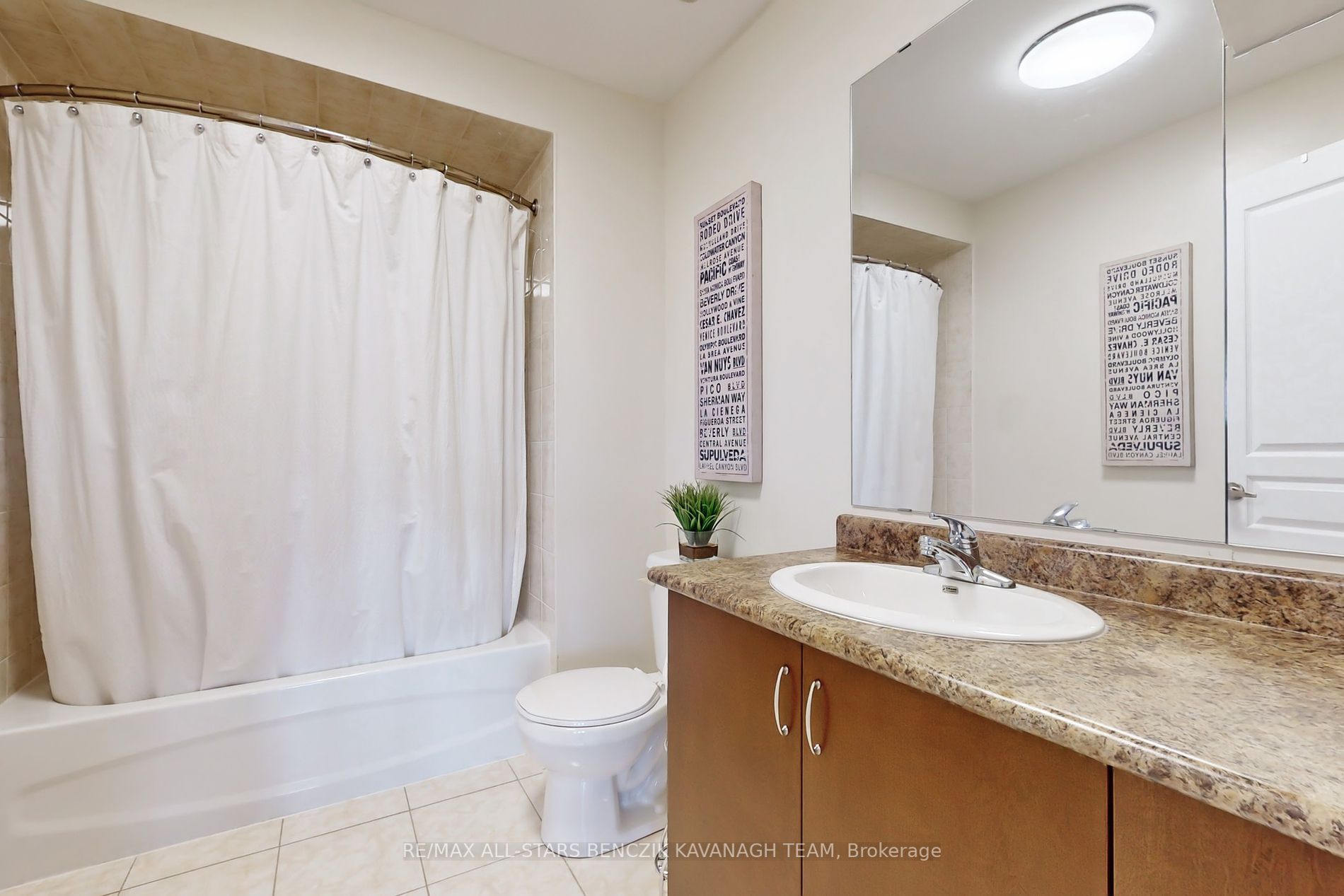 31 Snowy Owl Way