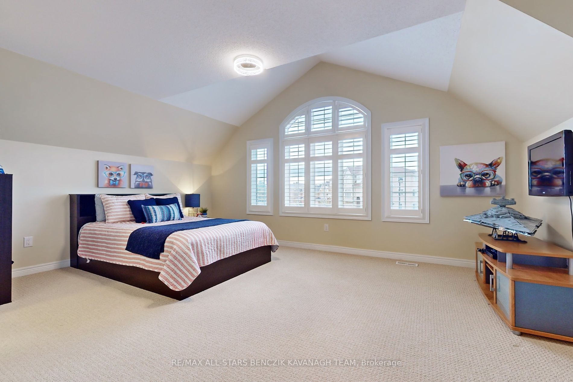 31 Snowy Owl Way