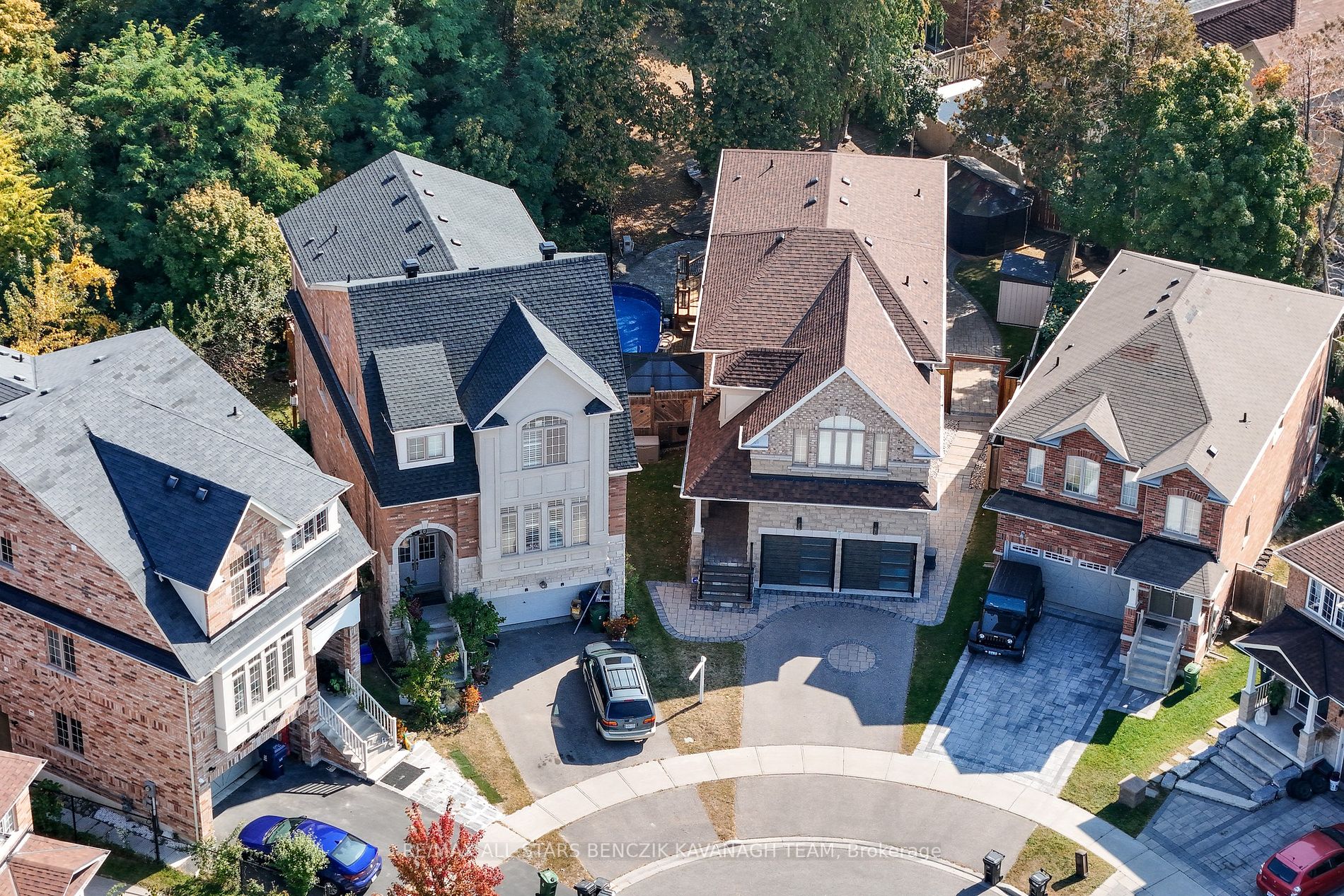 31 Snowy Owl Way