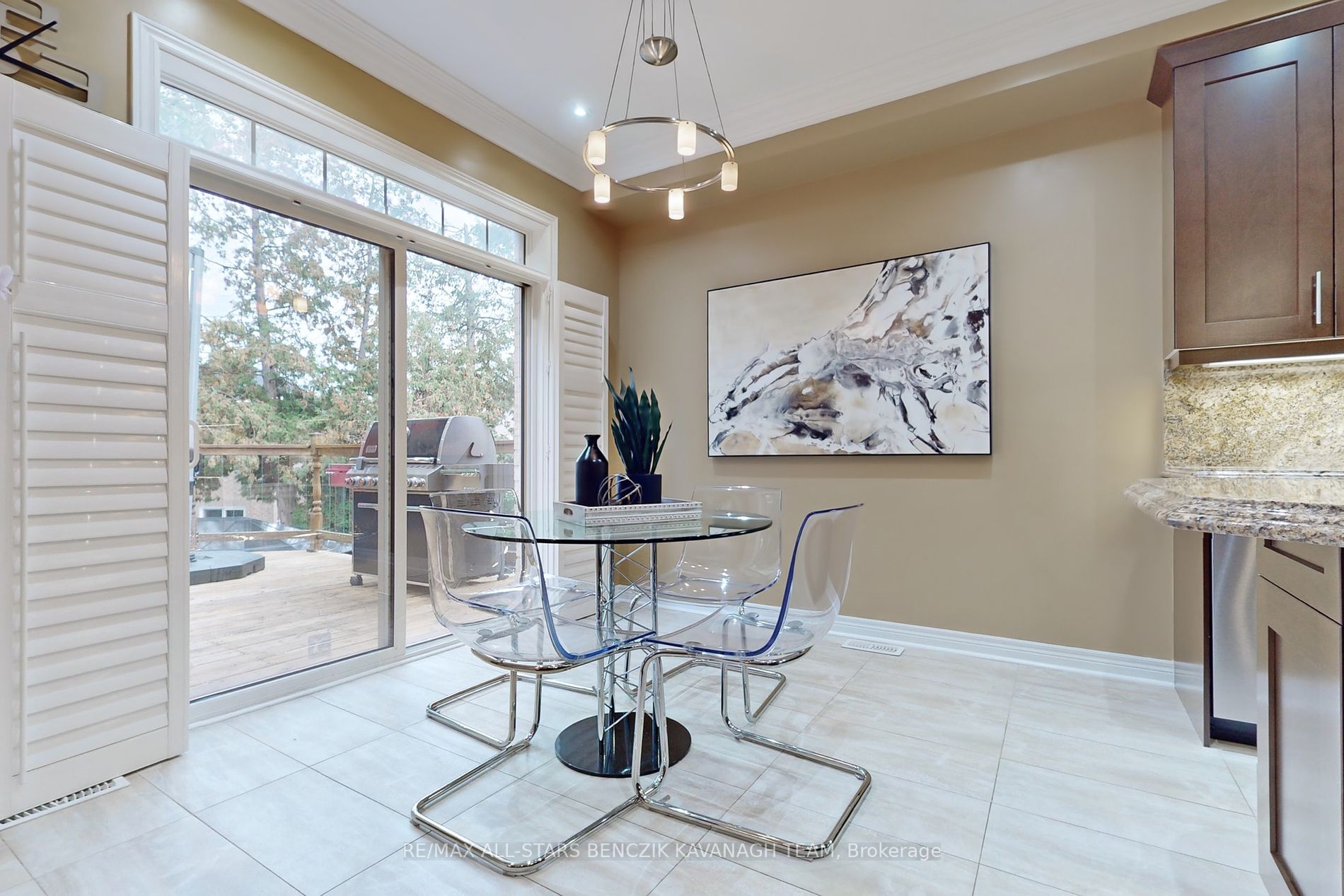 31 Snowy Owl Way