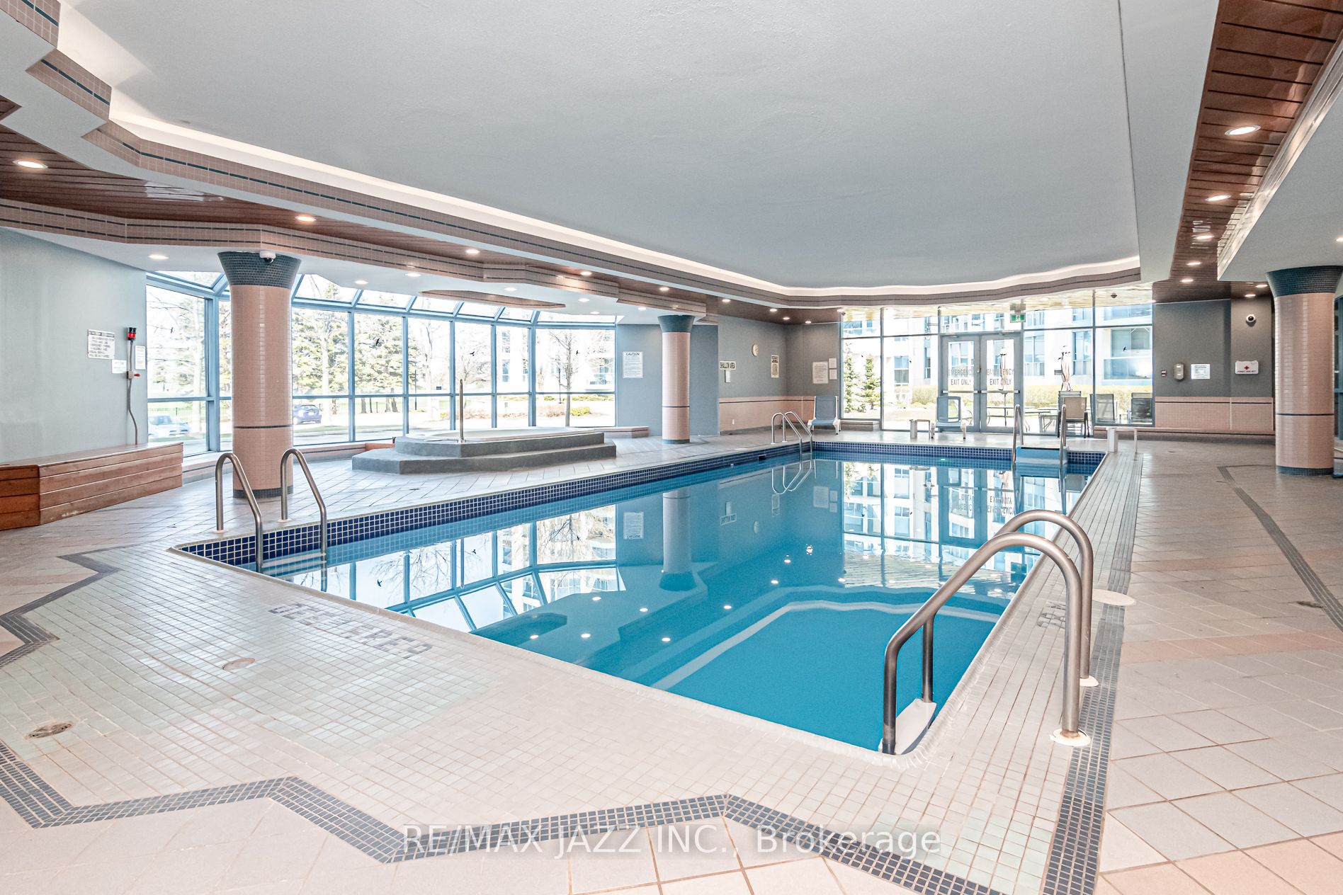 360 Watson Street W, #1005