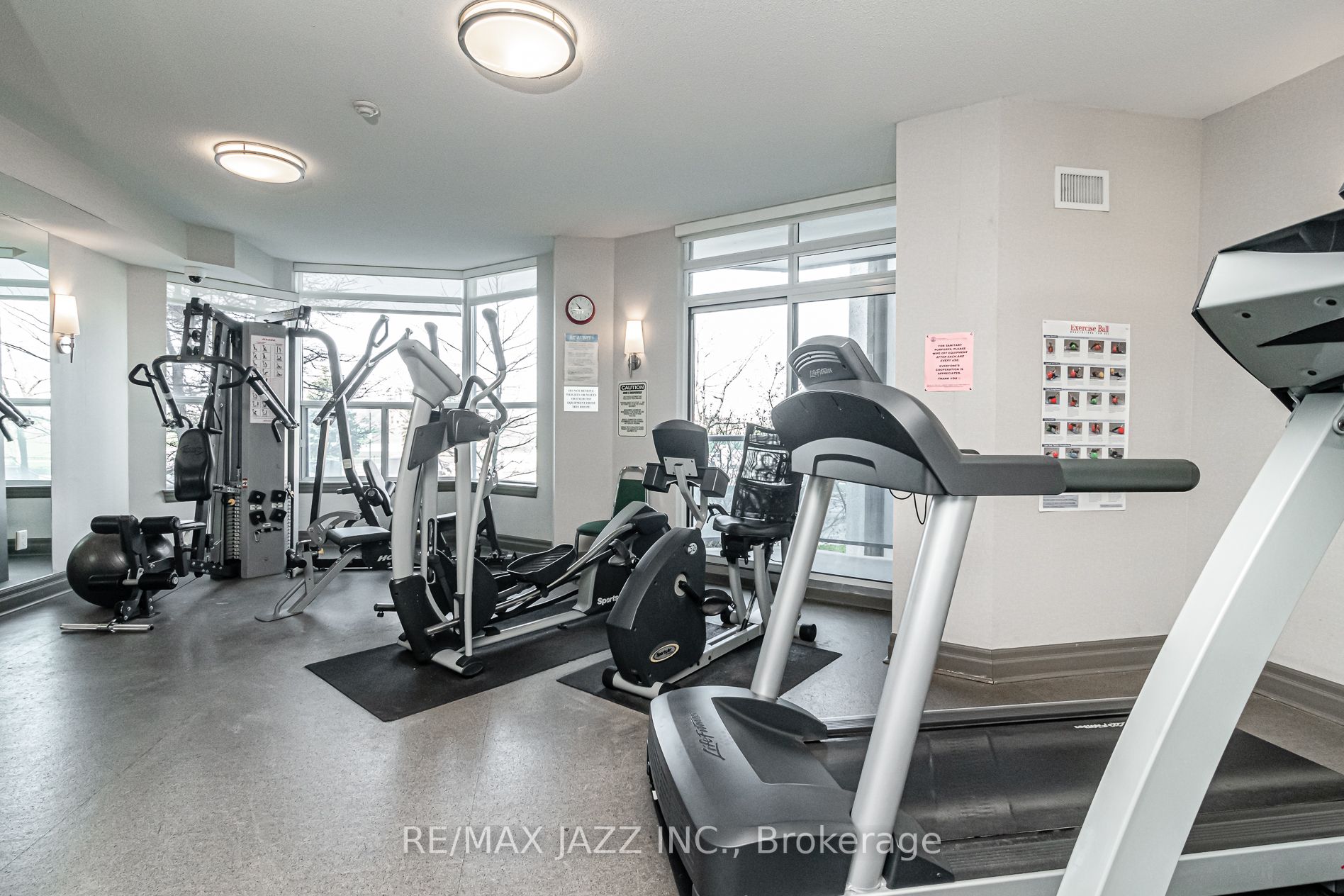 360 Watson Street W, #1005