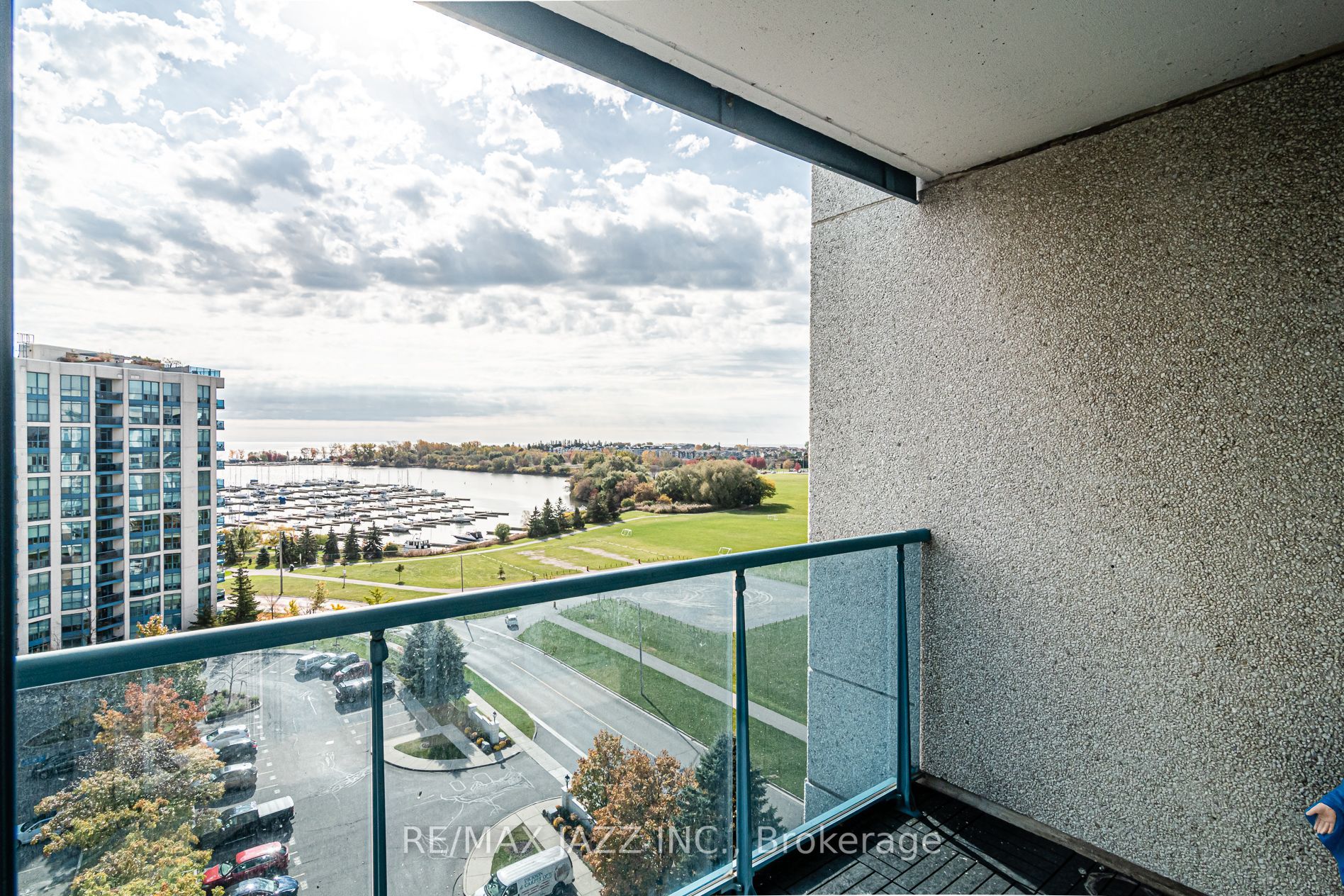 360 Watson Street W, #1005