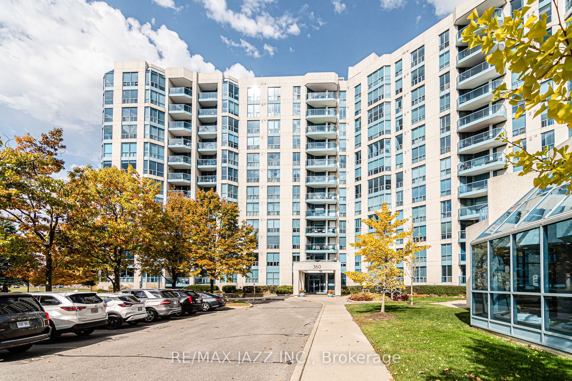 360 Watson Street W, #1005
