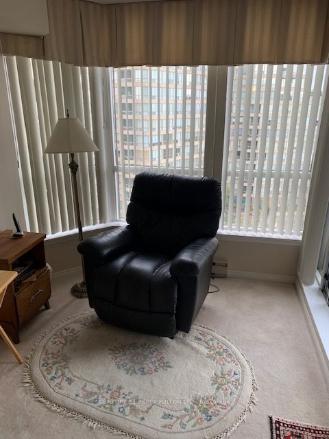 10 Guildwood Parkway, #923