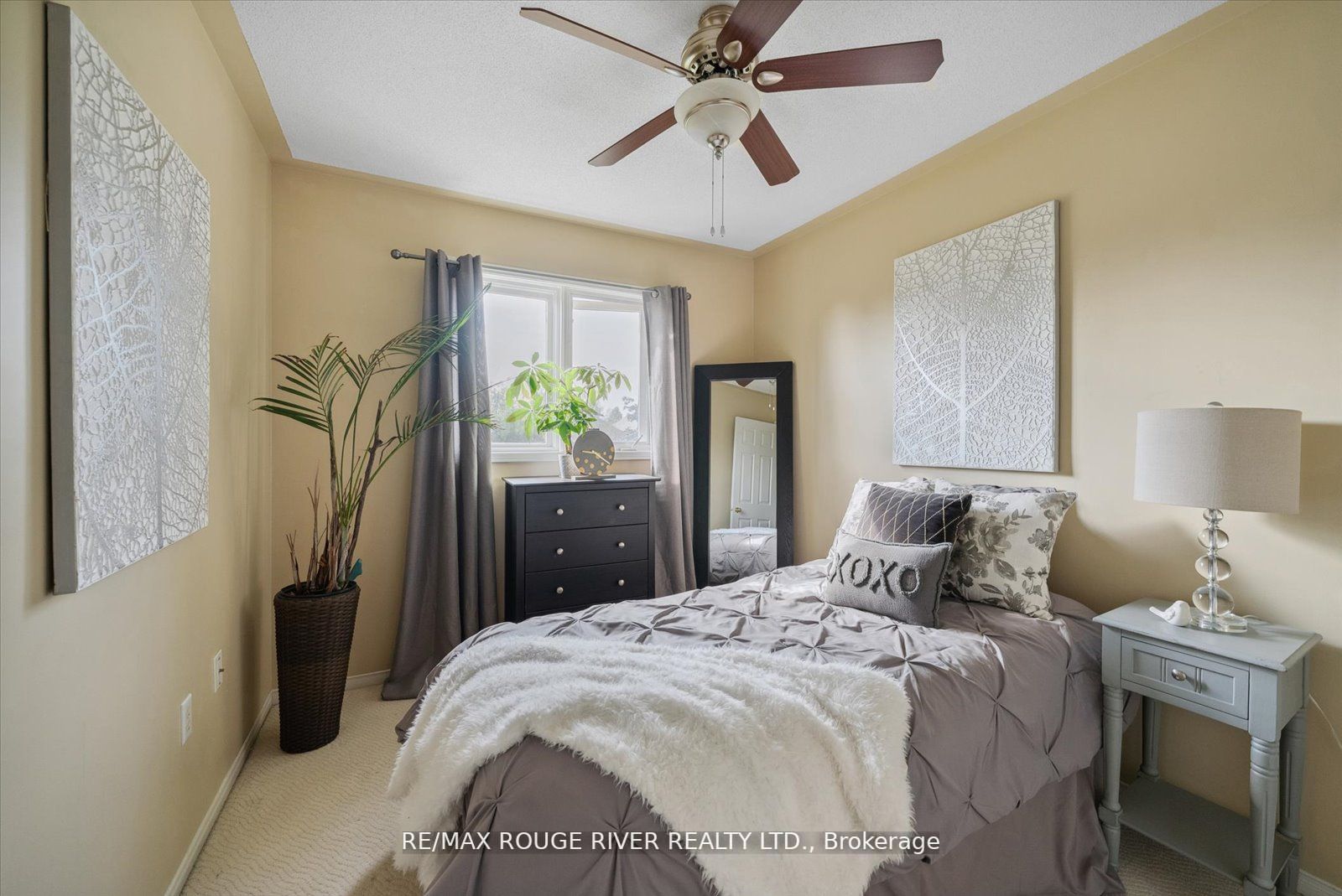 56 Zachary Pl