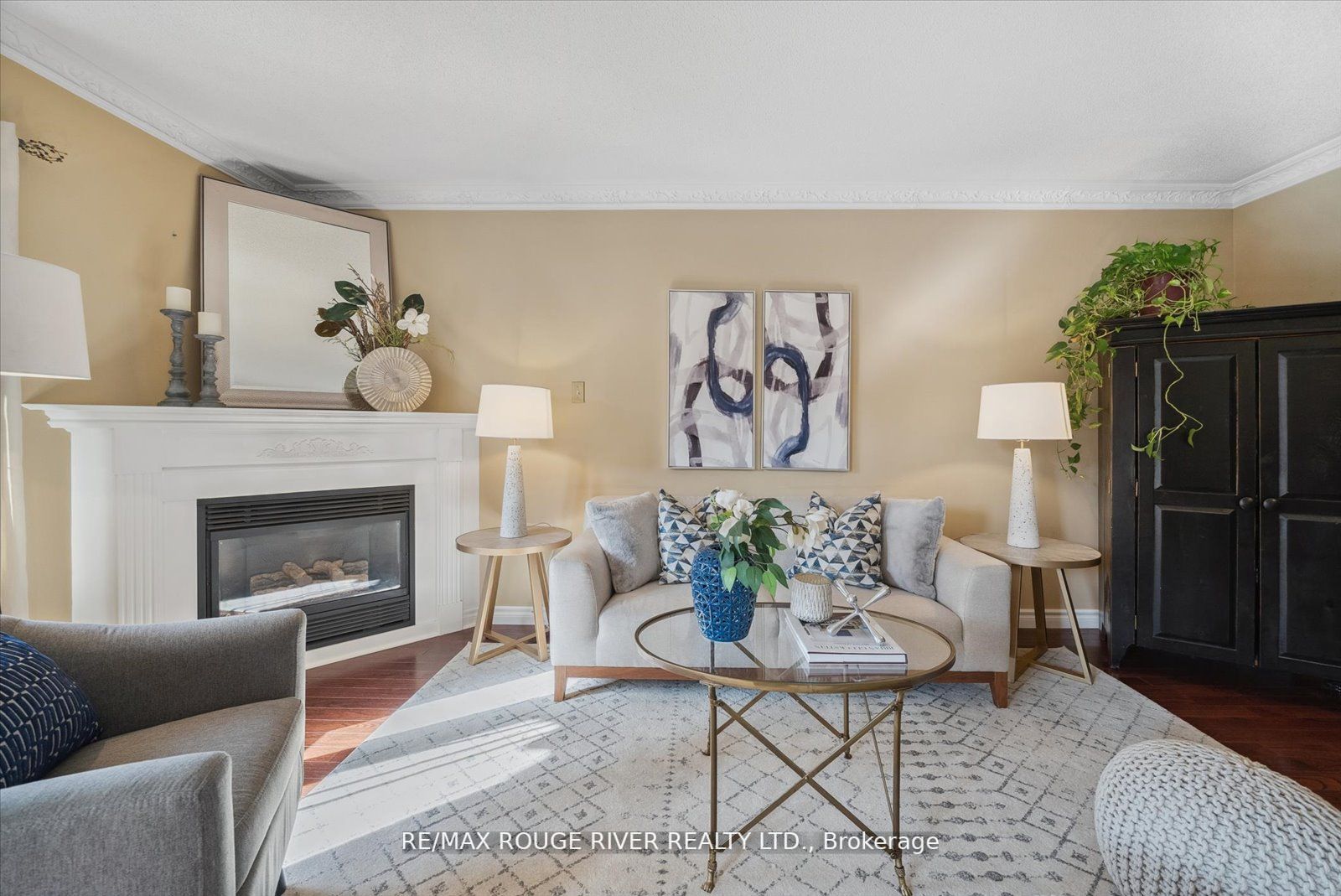 56 Zachary Pl