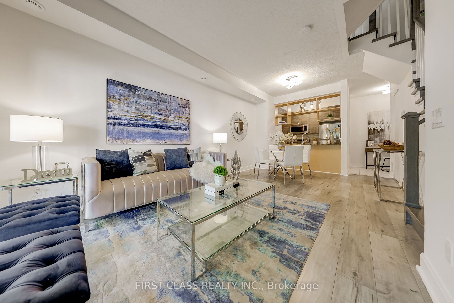 295 Village Green Sq, #60