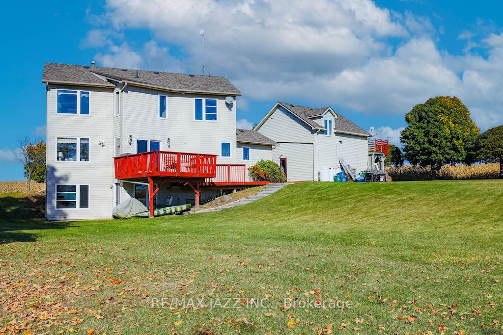 3810 Edgerton Rd