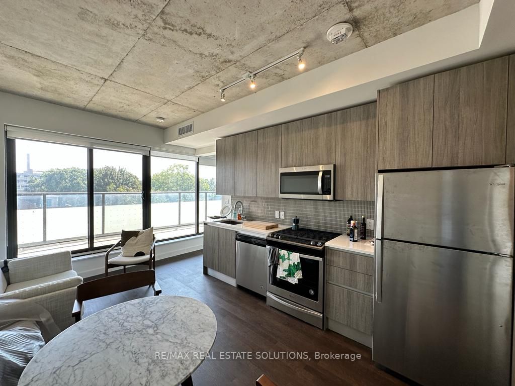 246 Logan Ave, #425