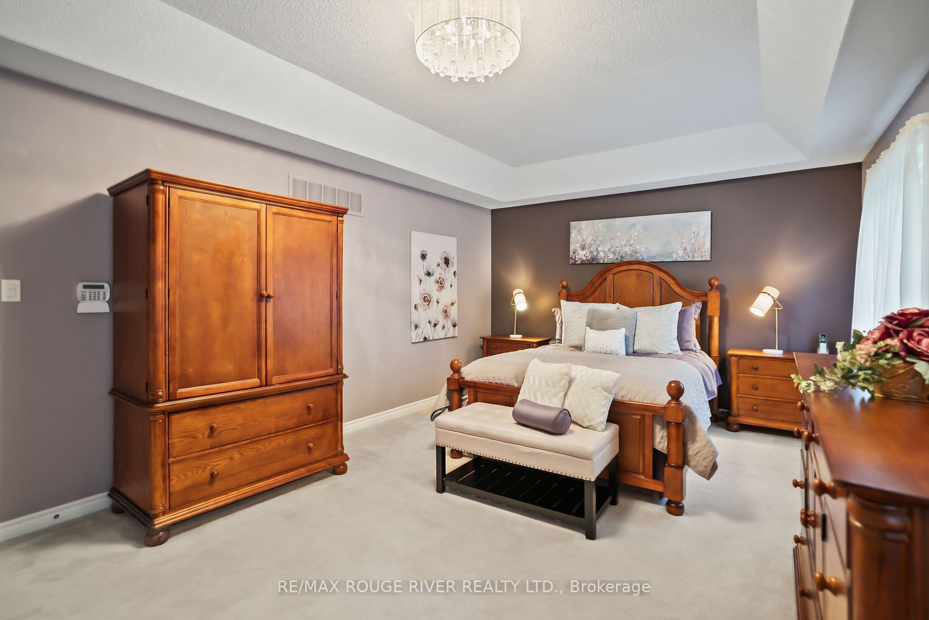 121 Rivers Edge Pl