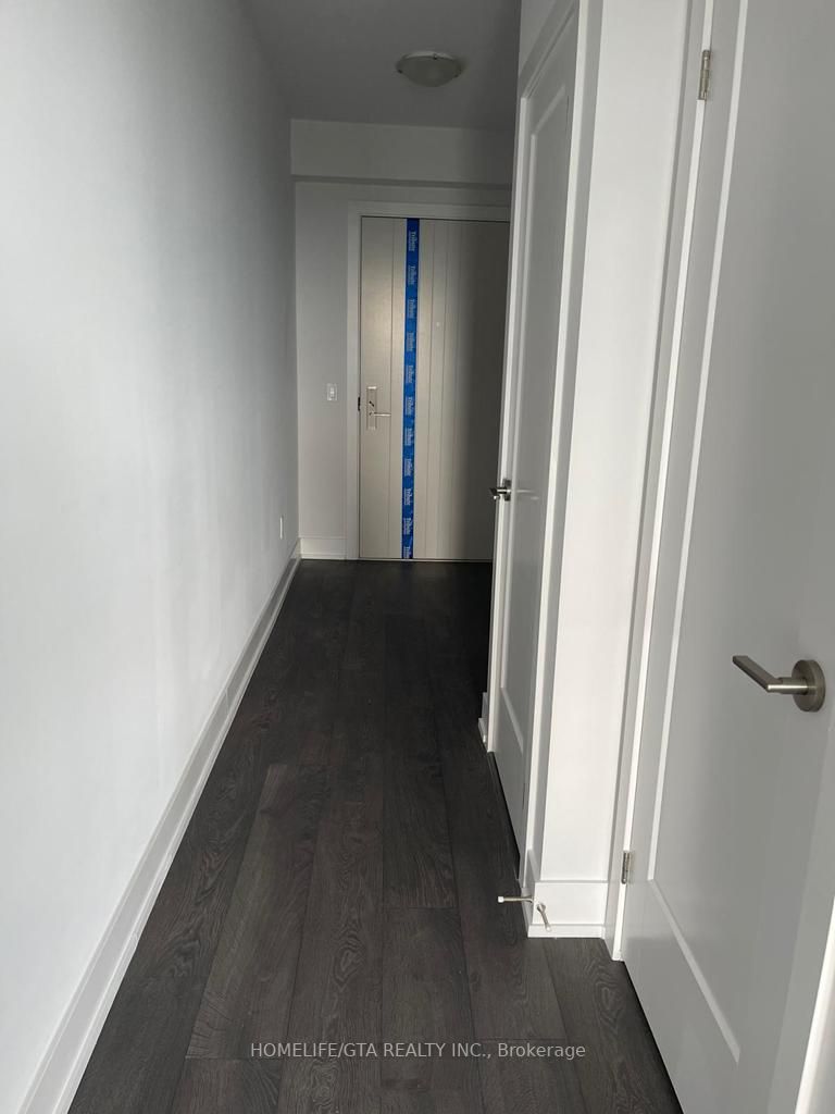 2550 Simcoe St N, #802