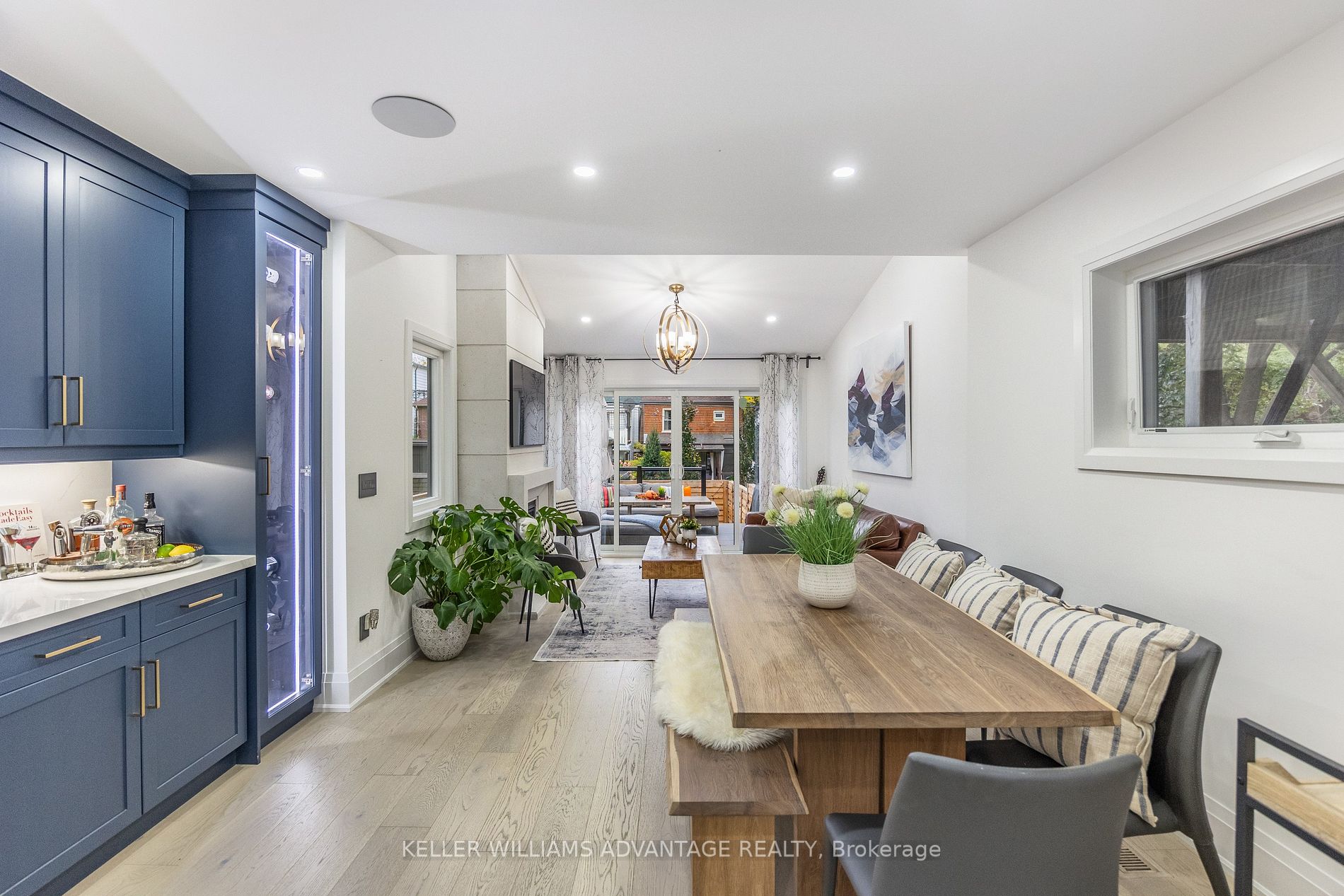 36 Lockwood Rd