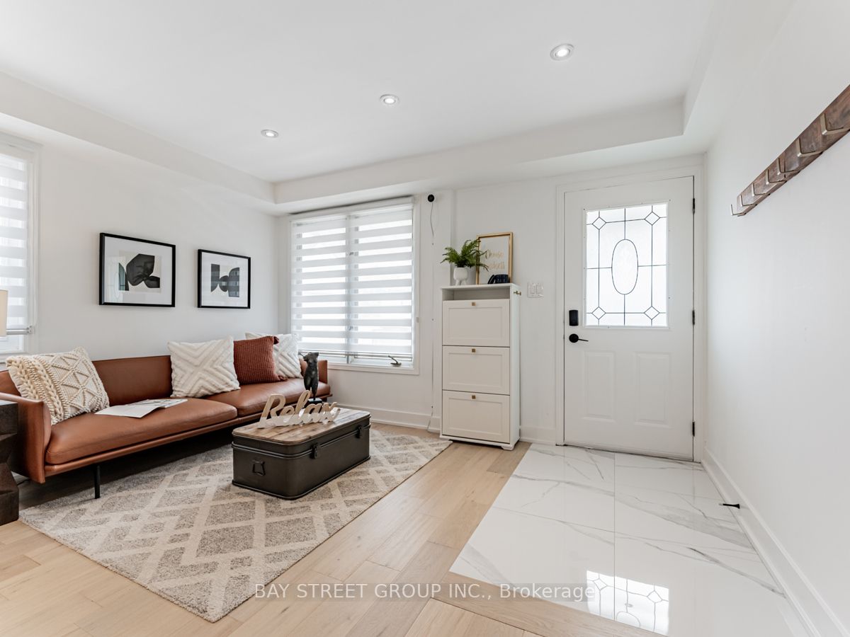 231 Victor Ave