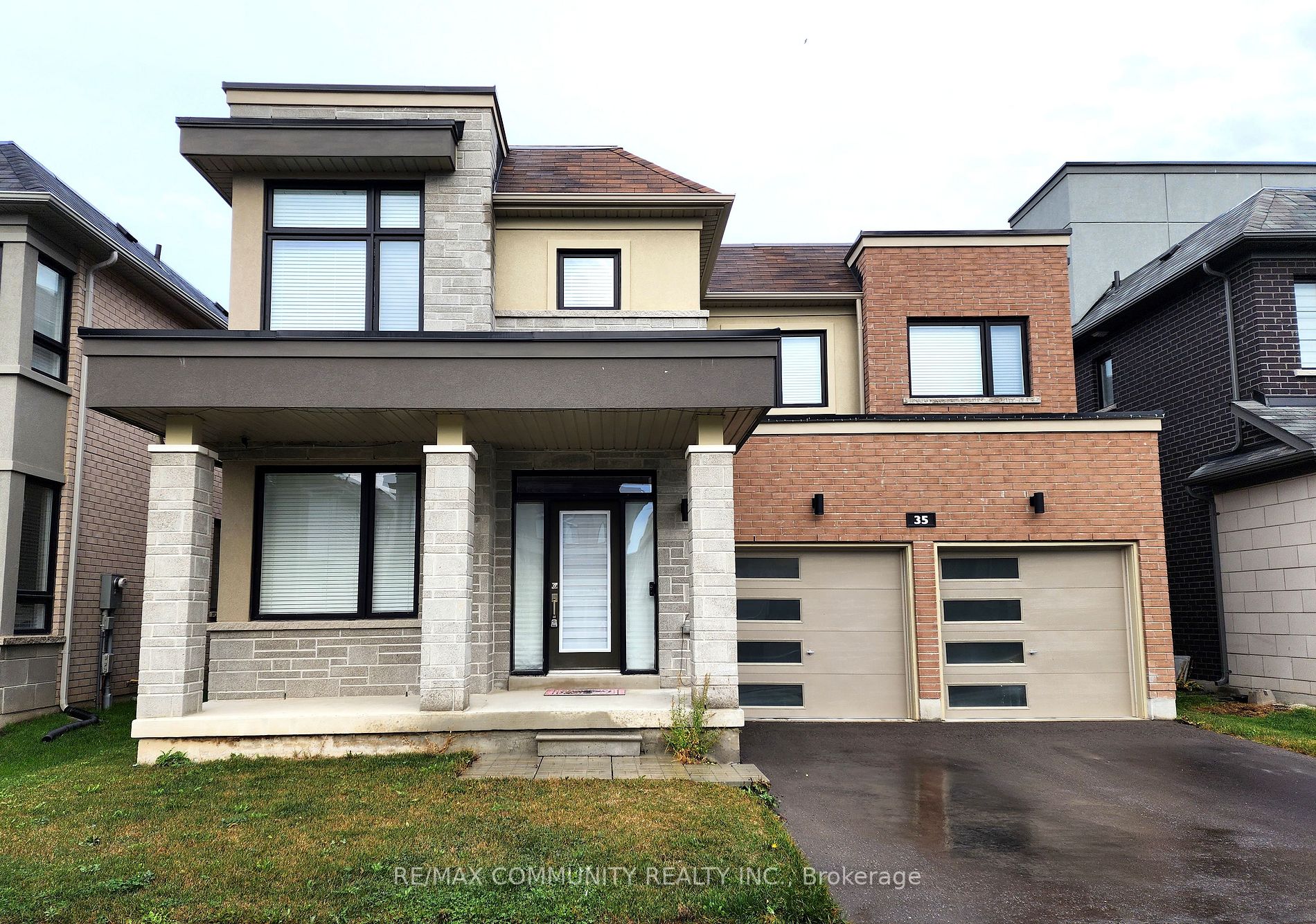 35 Yacht Dr