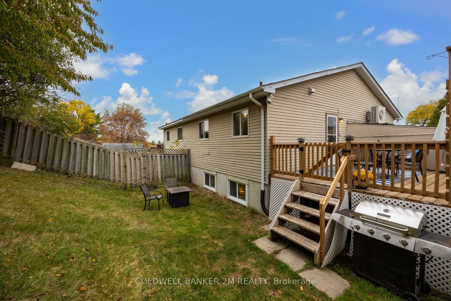 717 Attersley Dr
