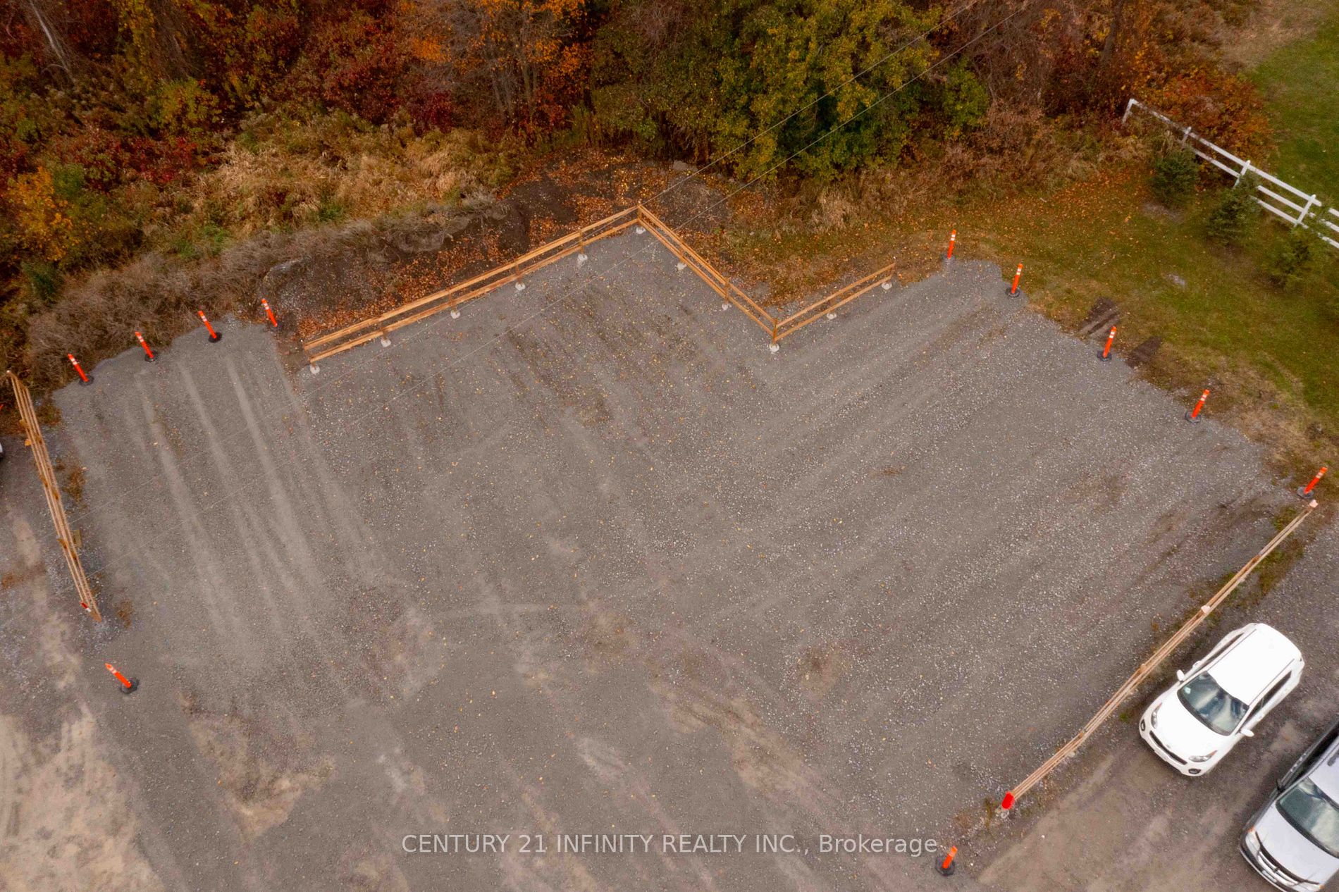 1701 Darlington Park Rd