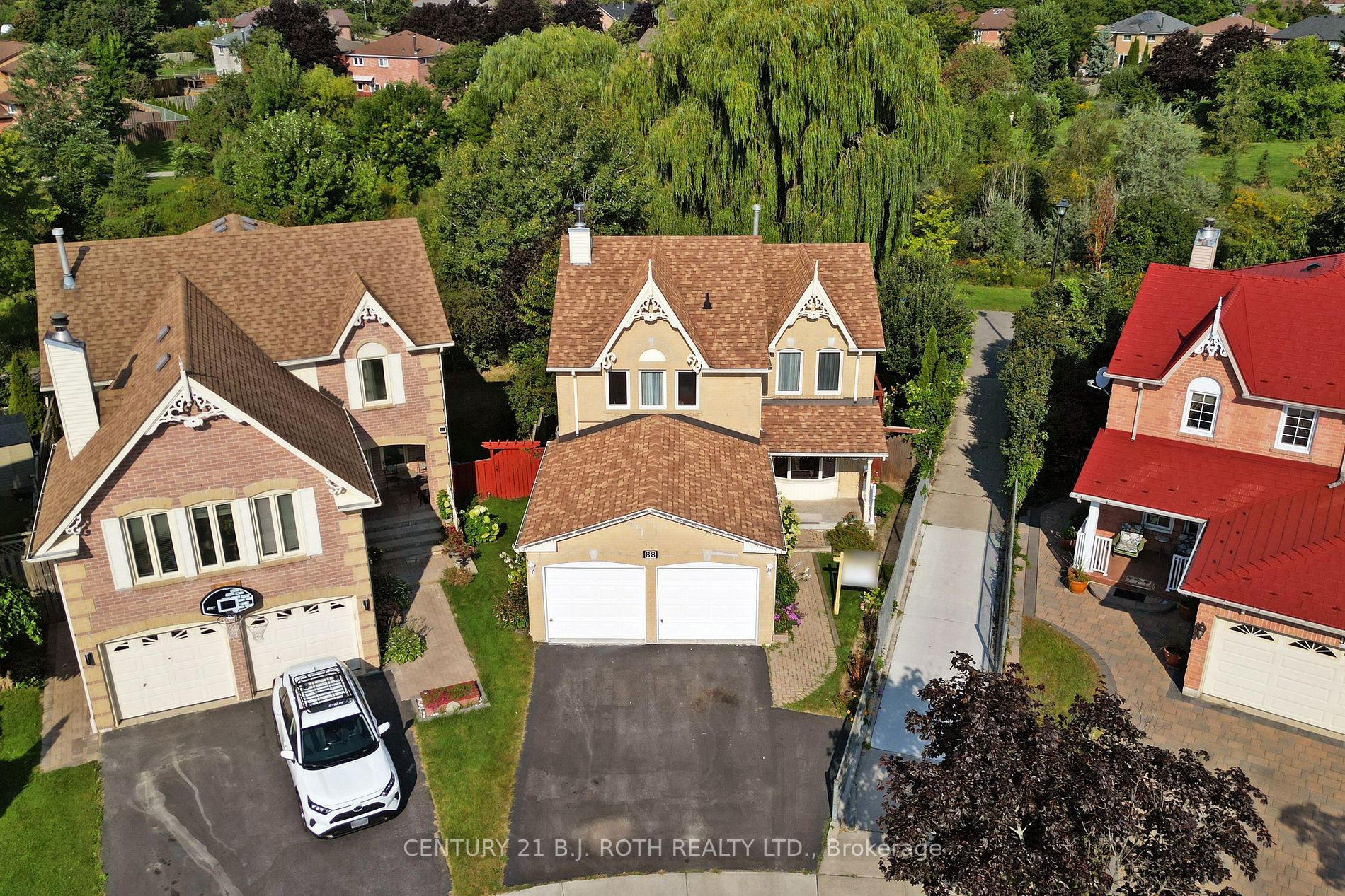 88 Noake Crescent
