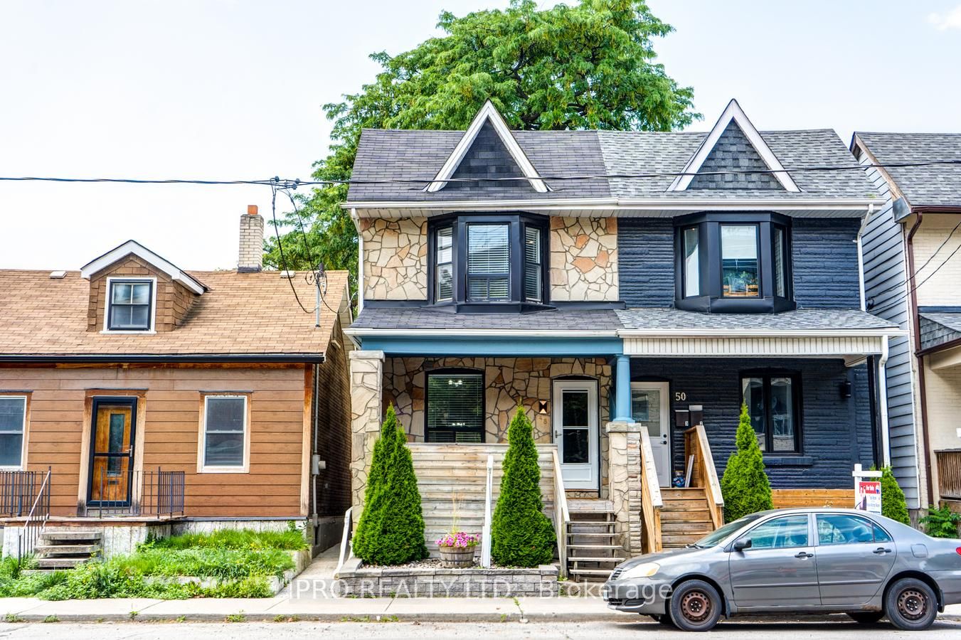 48 Pape Ave