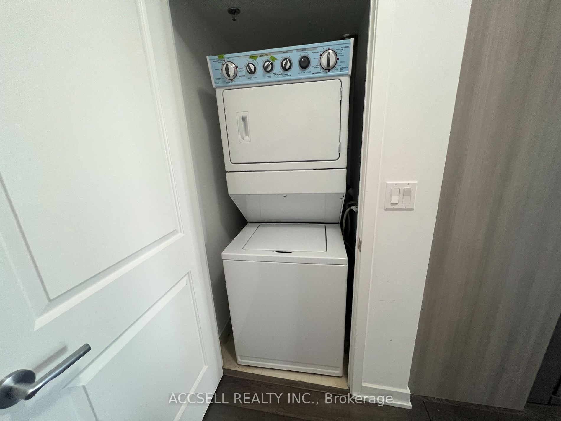 185 Bonis Ave, #212