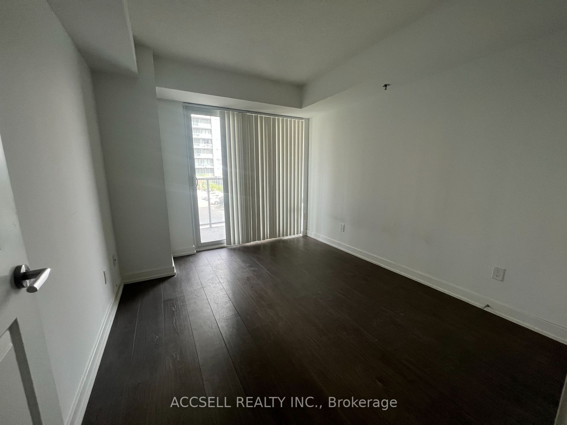 185 Bonis Ave, #212