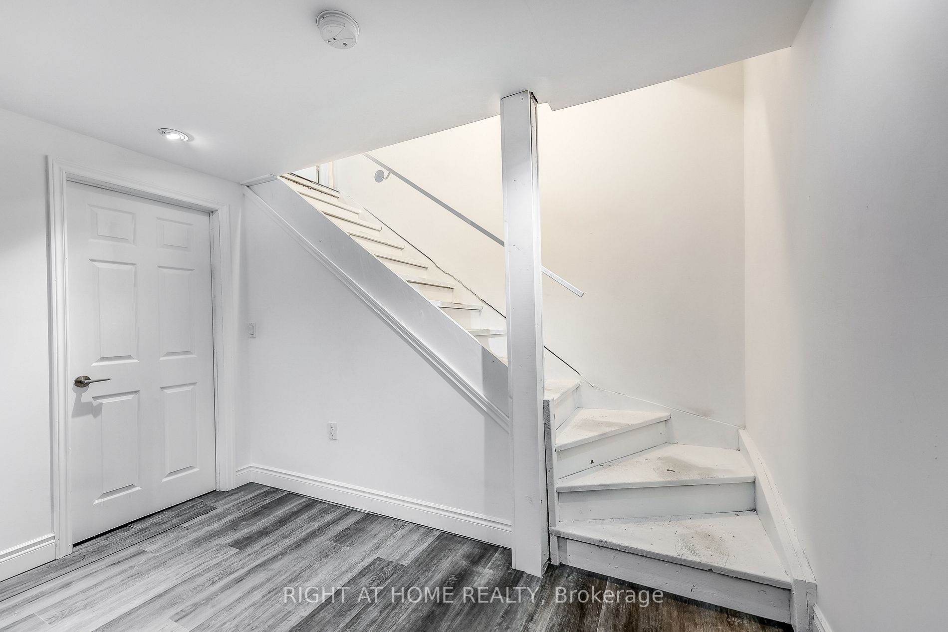 960 Glen St, #31