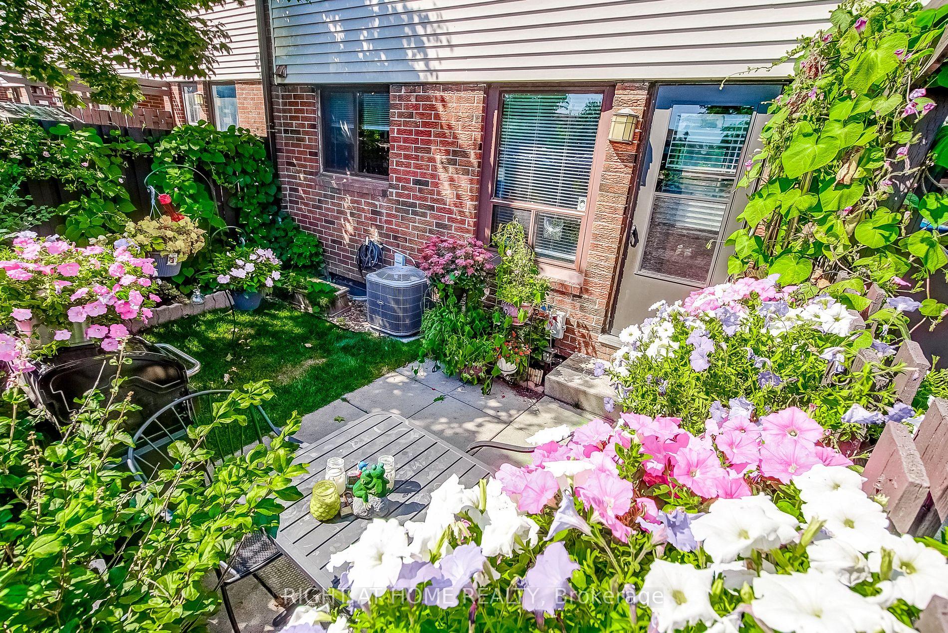 960 Glen St, #31