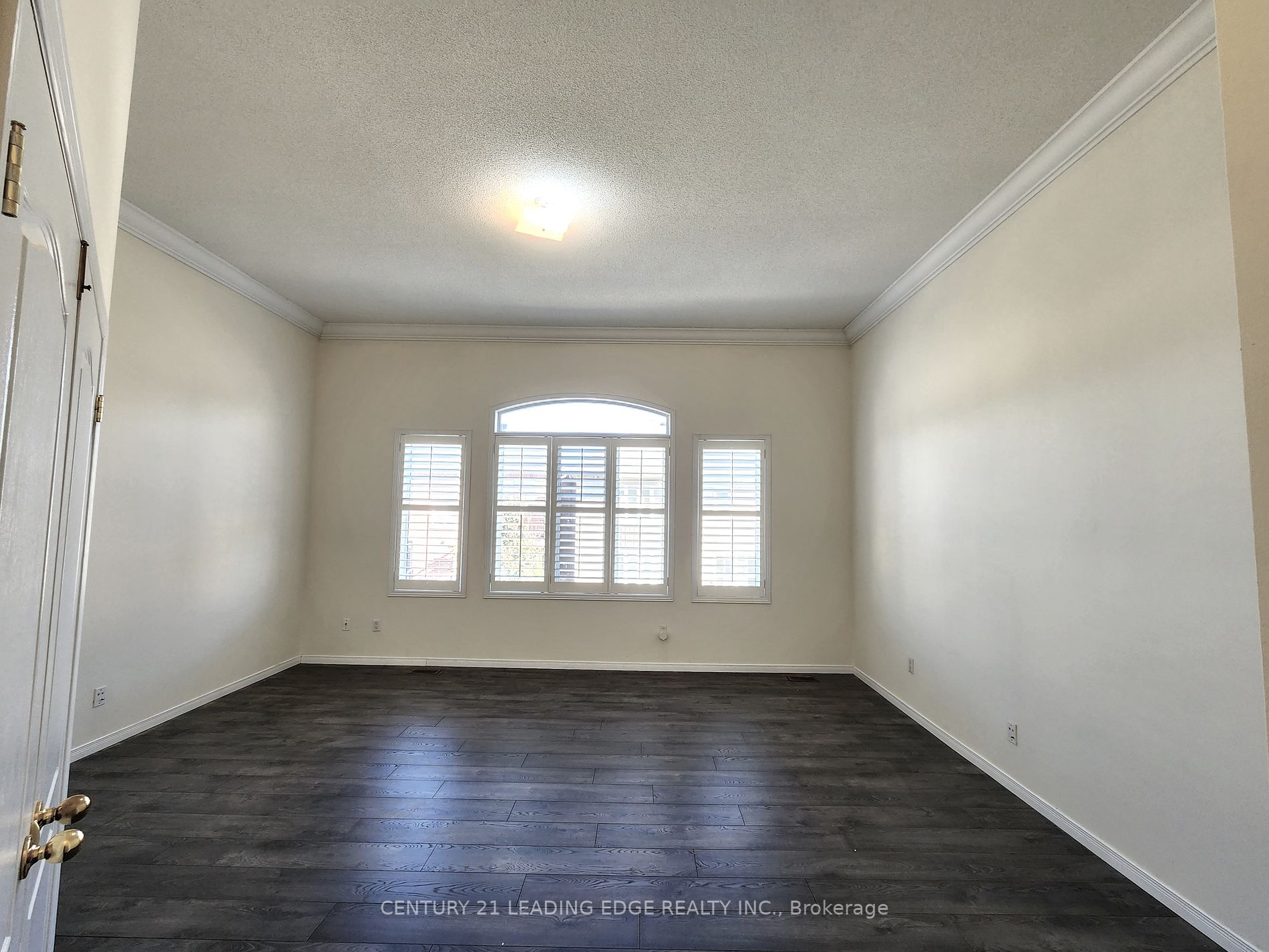 24 Carberry Cres