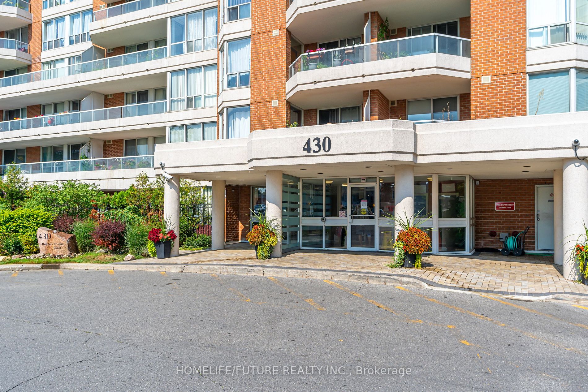 430 Mclevin Ave, #101