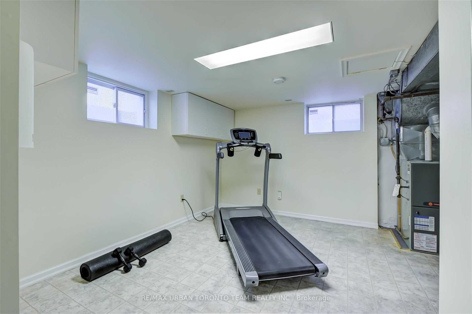 3 Fulham St