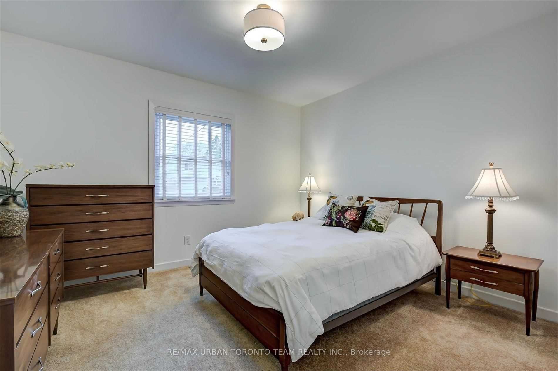 3 Fulham St