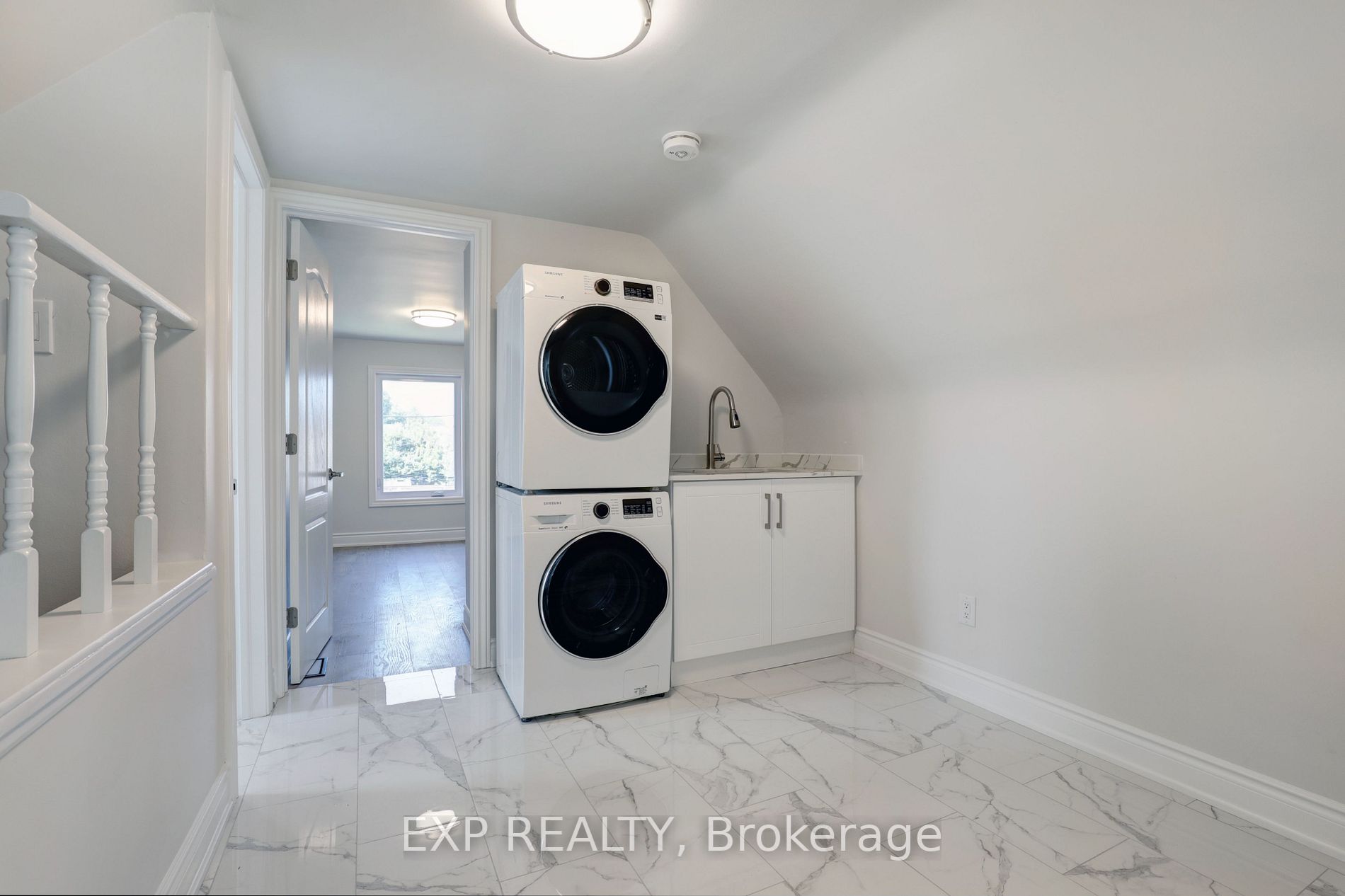 432 Mortimer Ave
