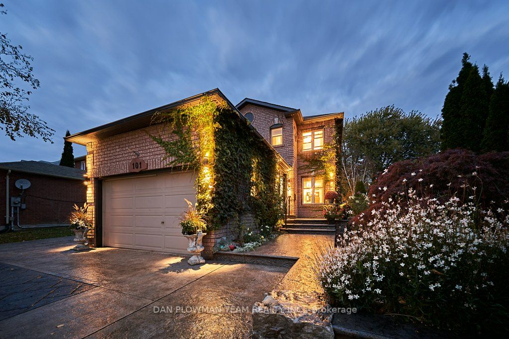 101 Meadowview Blvd