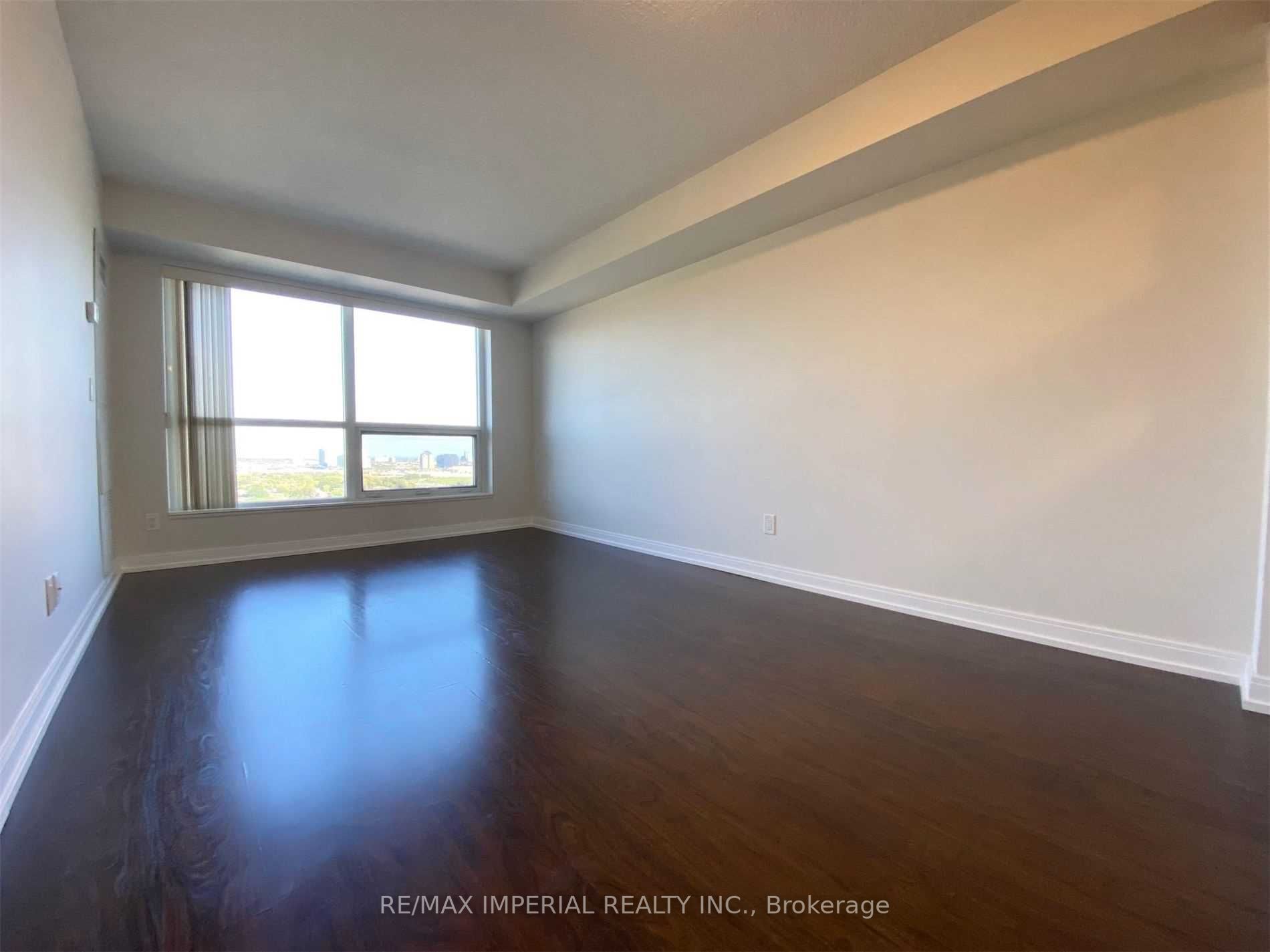 151 Village Green Sq, #2609